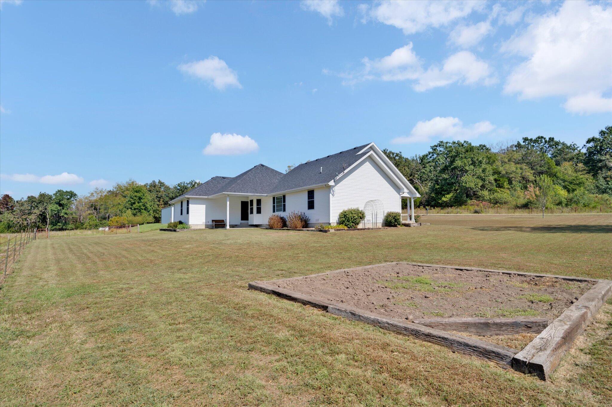 Photo 33 - Farm for sale – 3989 S 70th Road  Dunnegan, MO