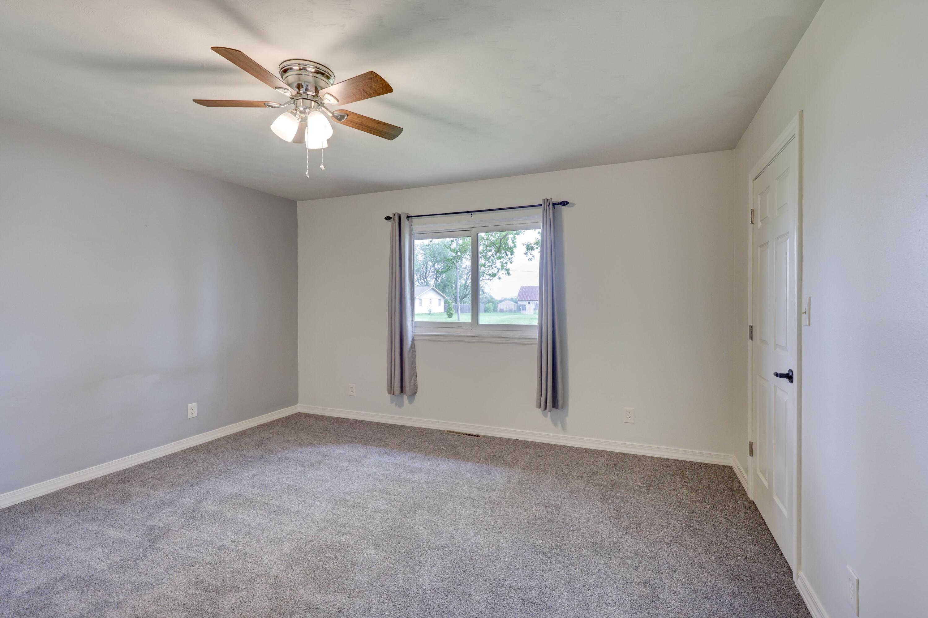 Photo 33 - Residential for sale – 13200  Oregon Lane  Neosho, MO