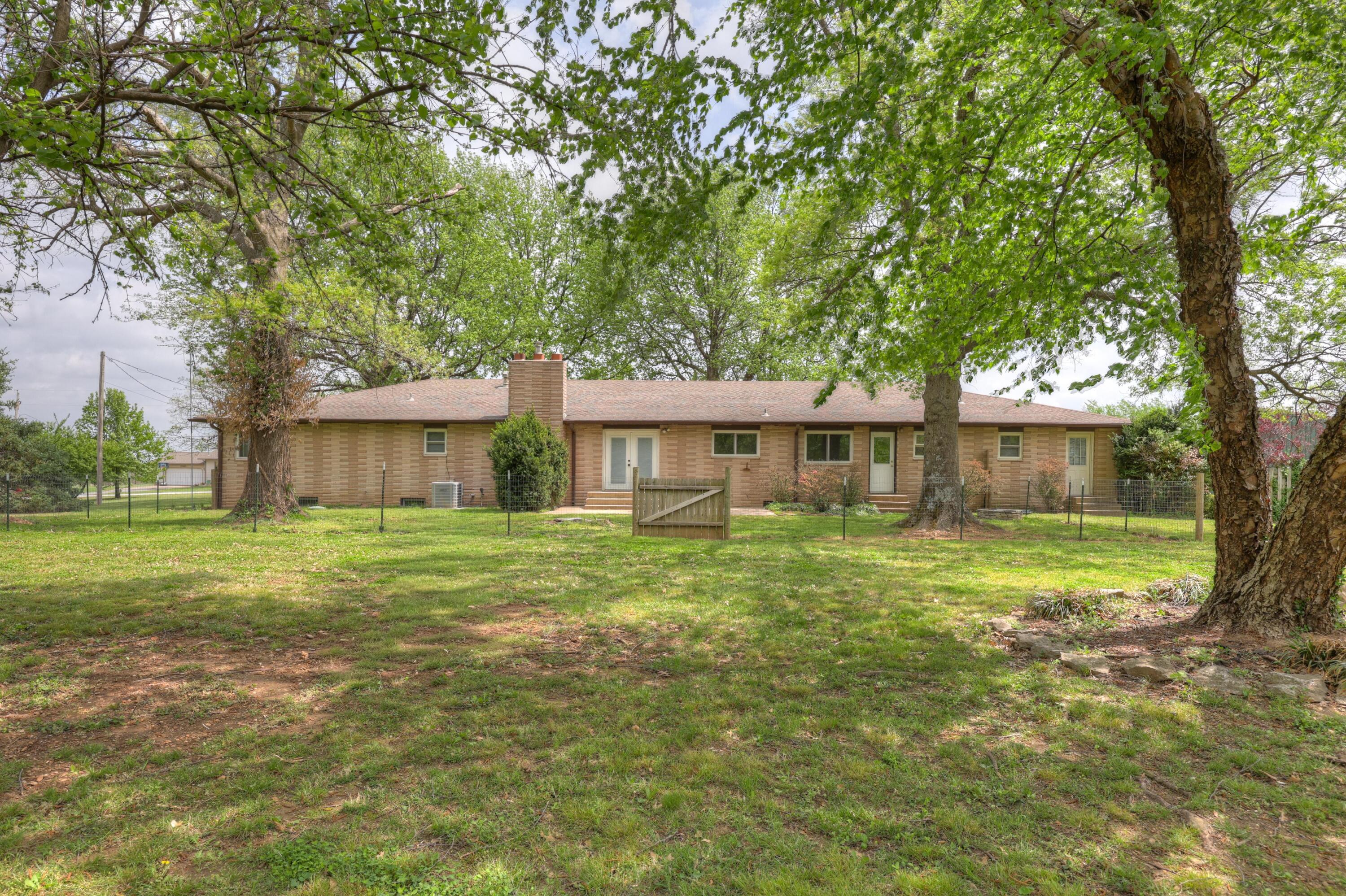 Photo 73 - Residential for sale – 13200  Oregon Lane  Neosho, MO