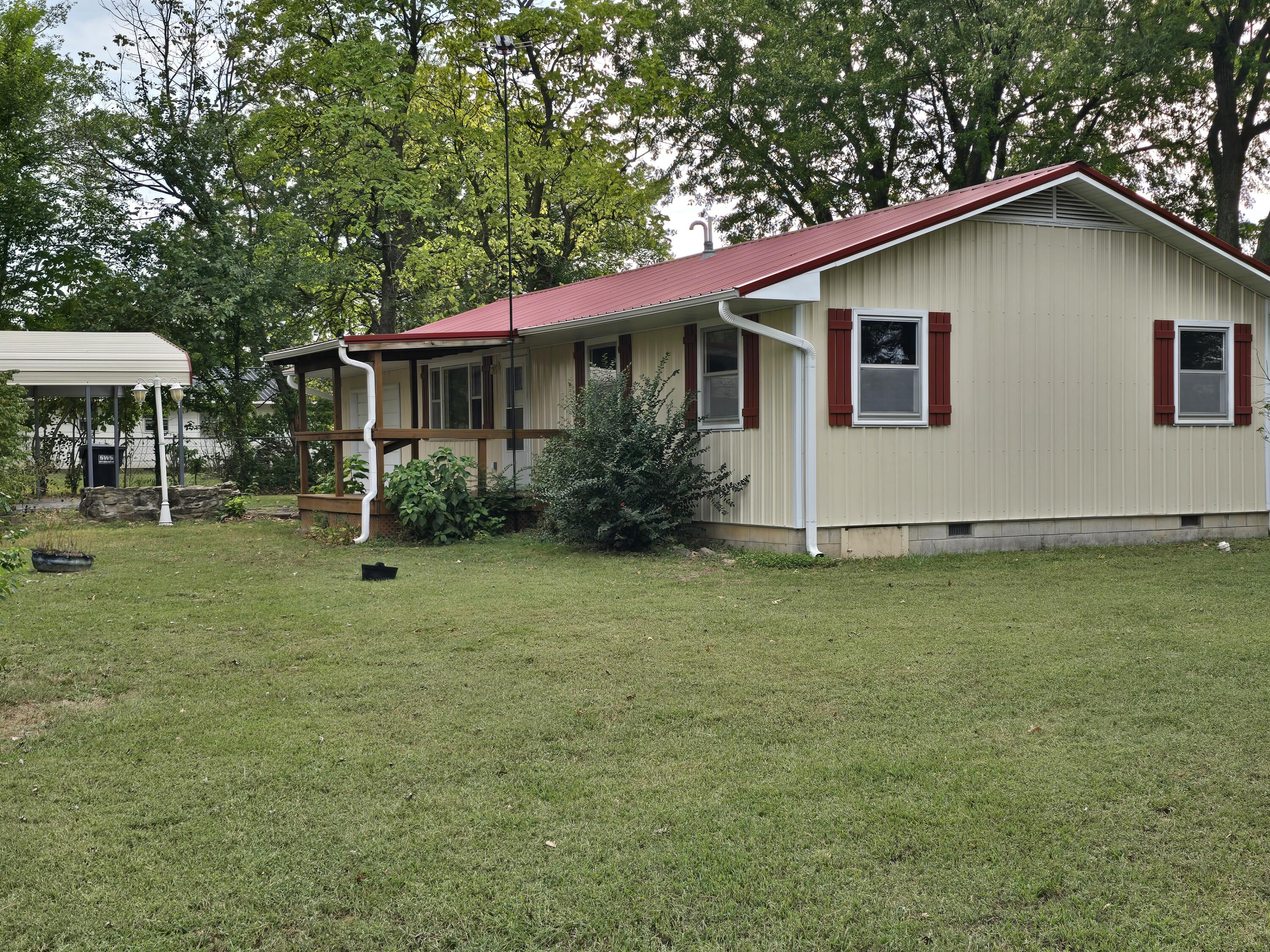 Photo 5 - Residential for sale – 28155  Skaggs Street  Seligman, MO