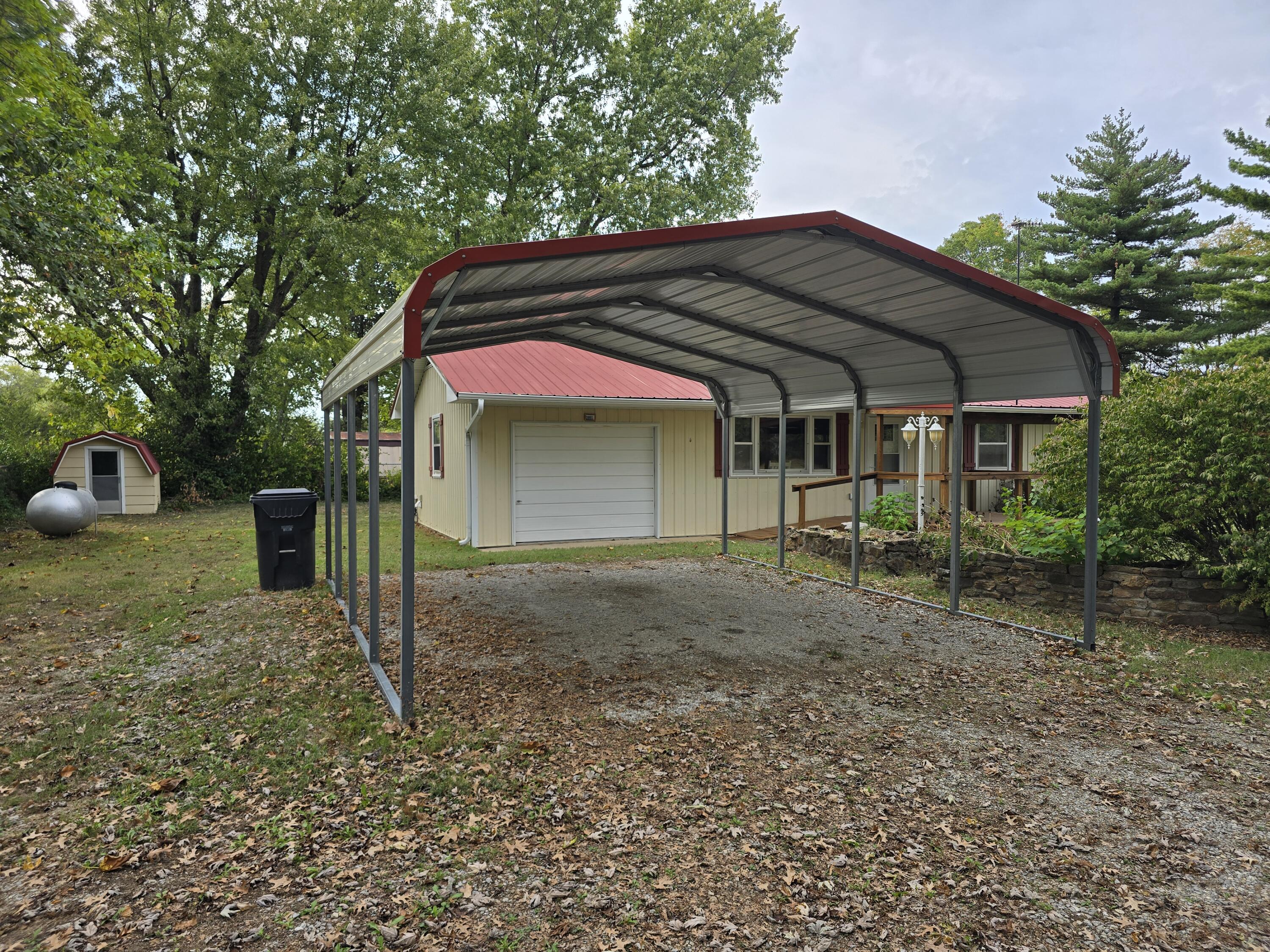 Photo 8 - Residential for sale – 28155  Skaggs Street  Seligman, MO