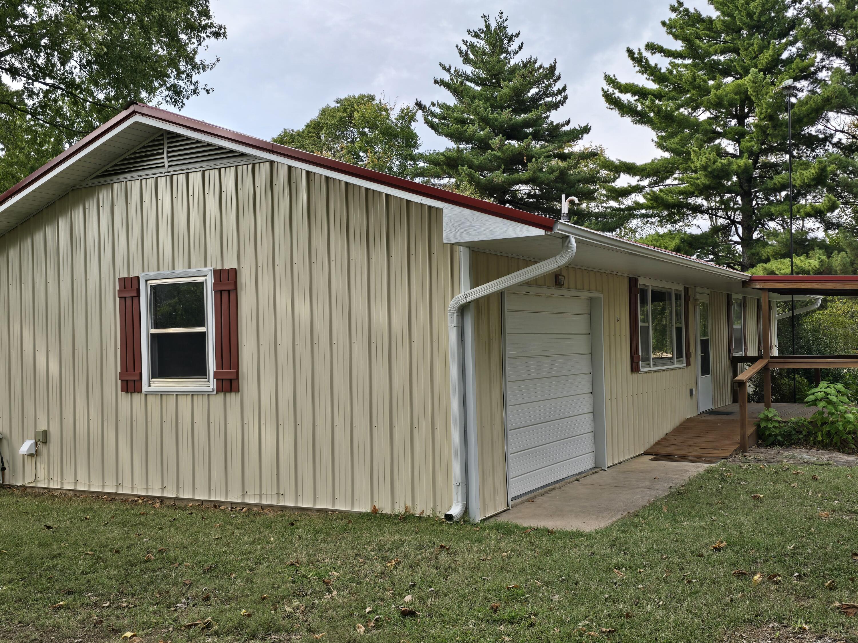 Photo 3 - Residential for sale – 28155  Skaggs Street  Seligman, MO