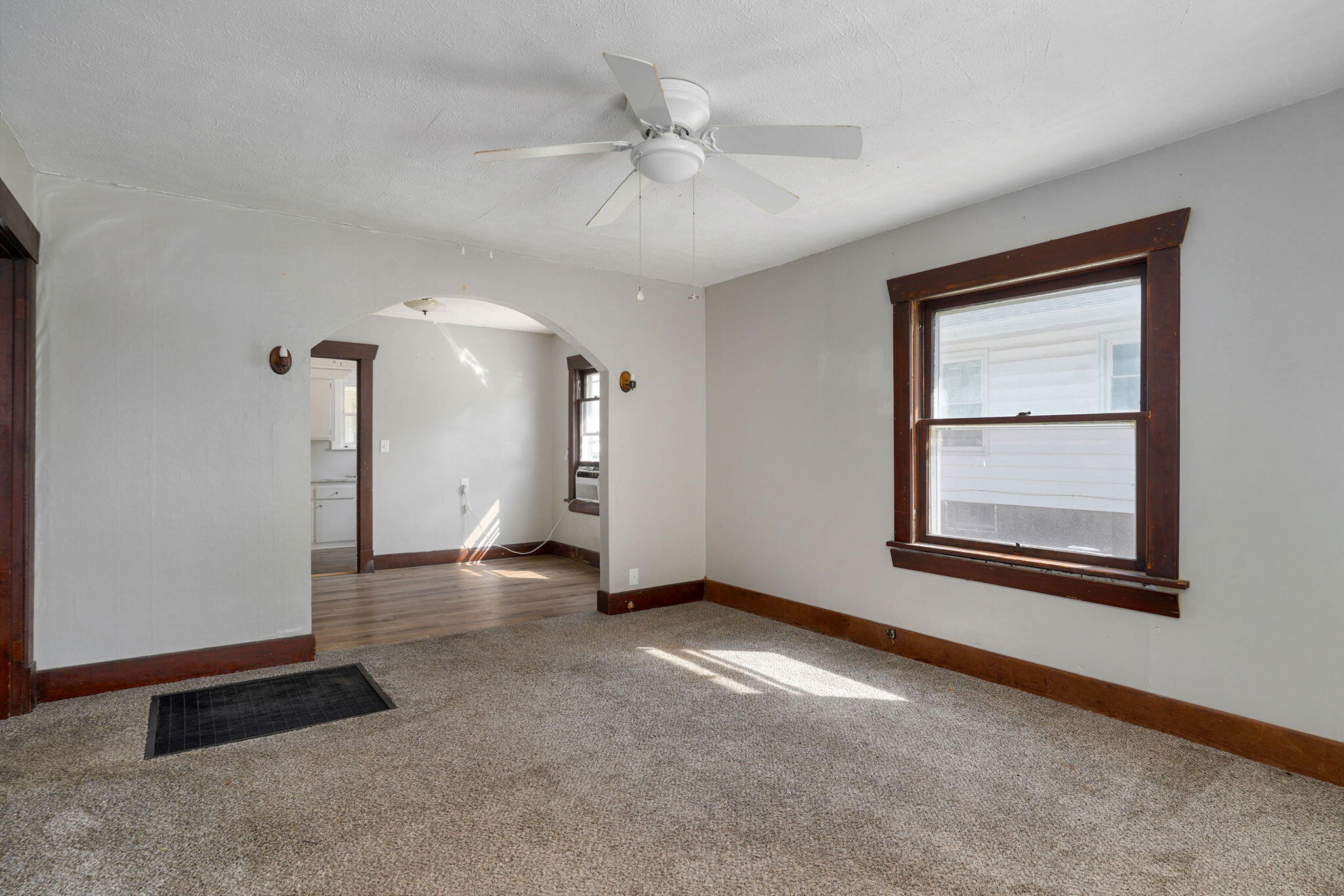 Photo 6 - Residential for sale – 2038 N Douglas Avenue  Springfield, MO