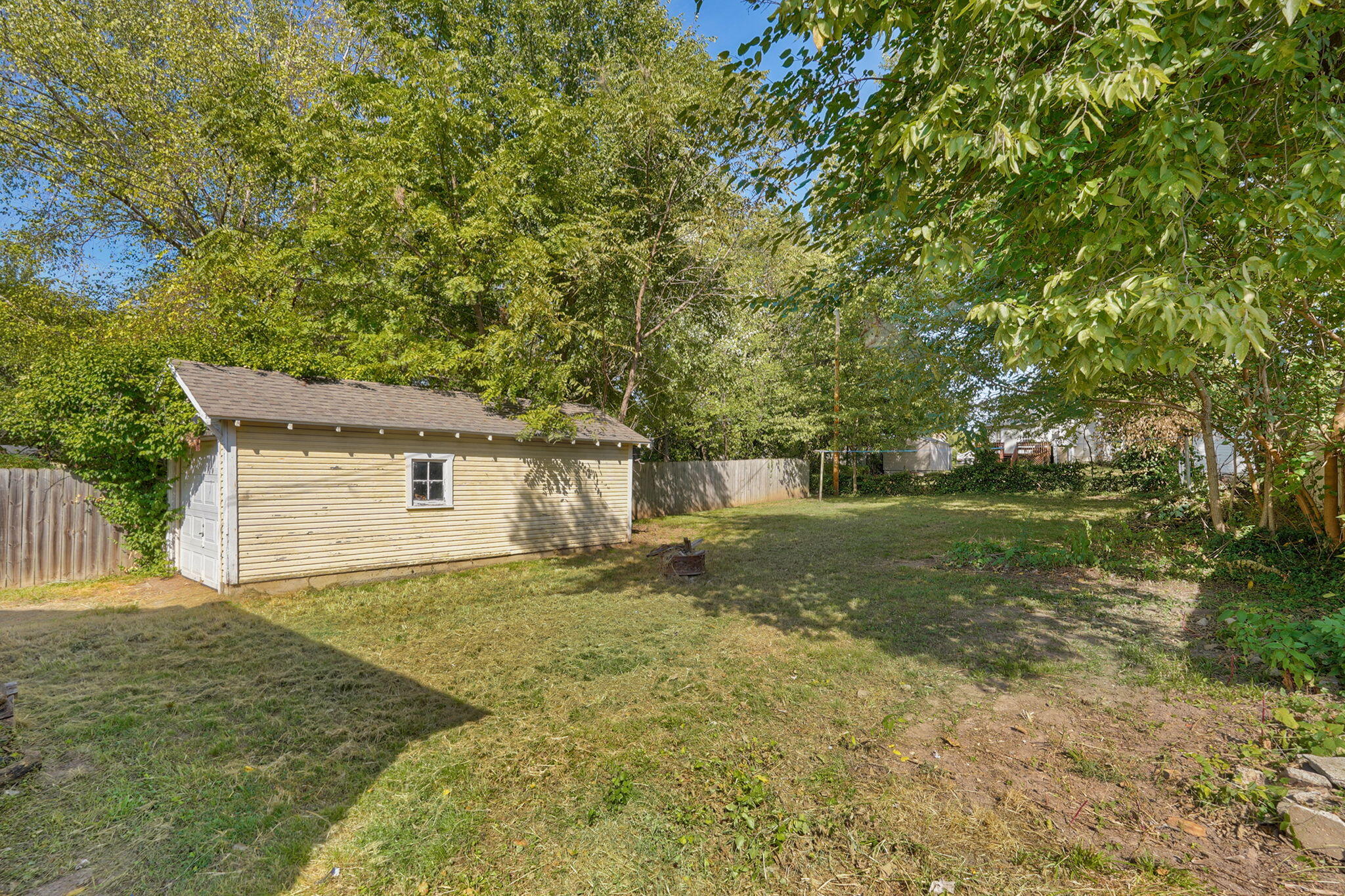 Photo 20 - Residential for sale – 2038 N Douglas Avenue  Springfield, MO
