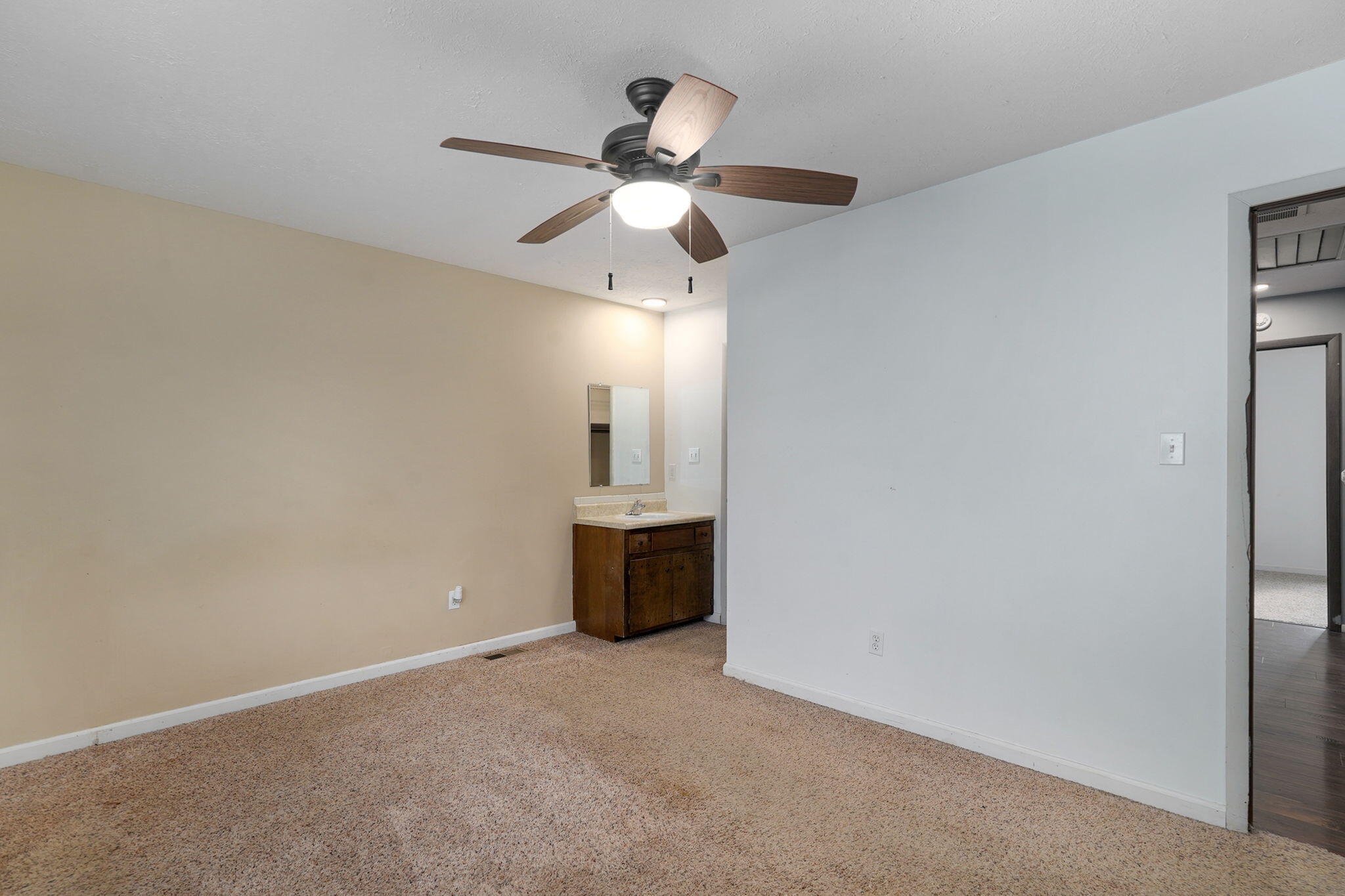 Photo 13 - Residential for sale – 931 S Main Avenue  Springfield, MO