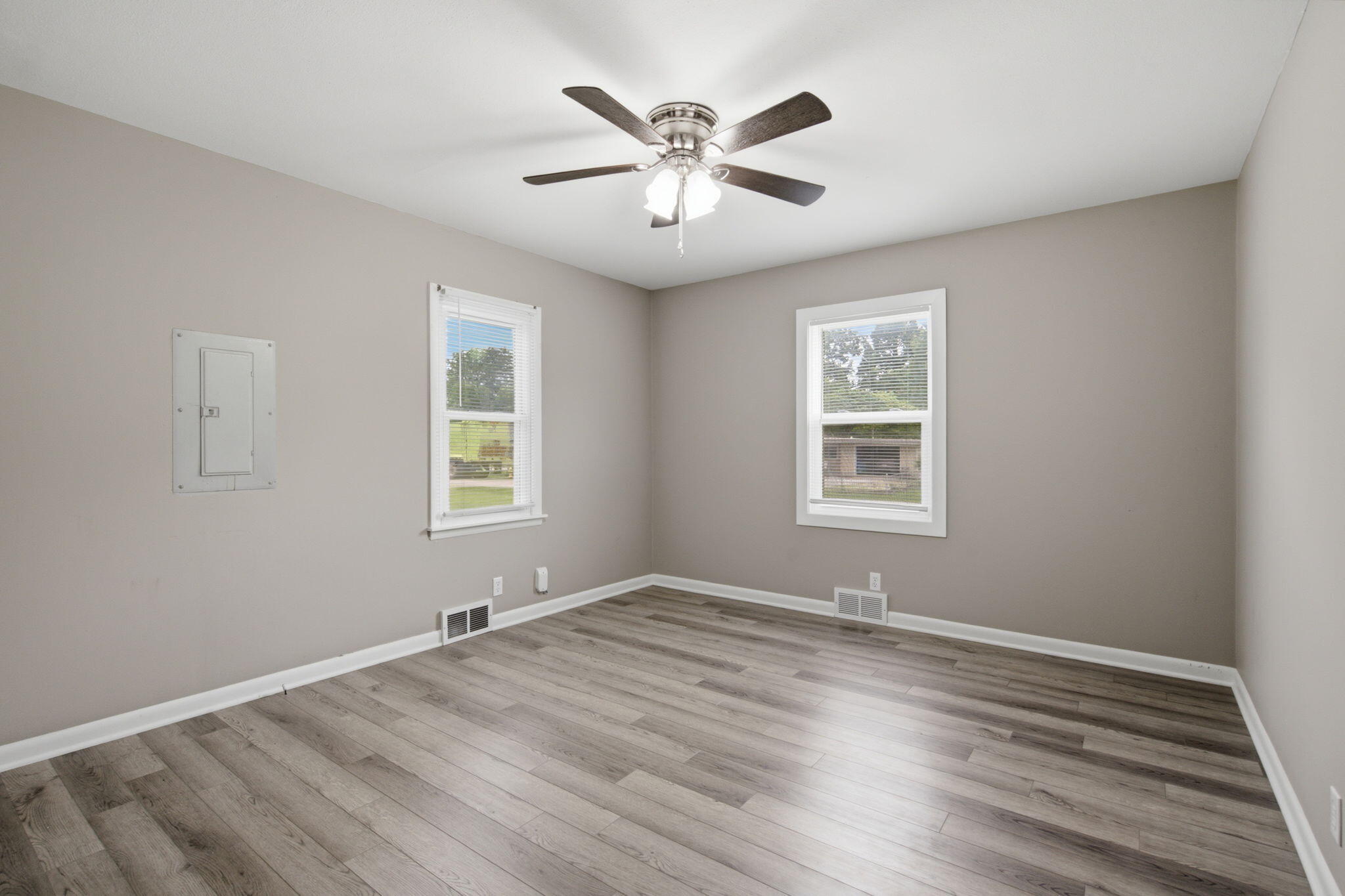 Photo 16 - Residential for sale – 1259 E Berkeley Street  Springfield, MO