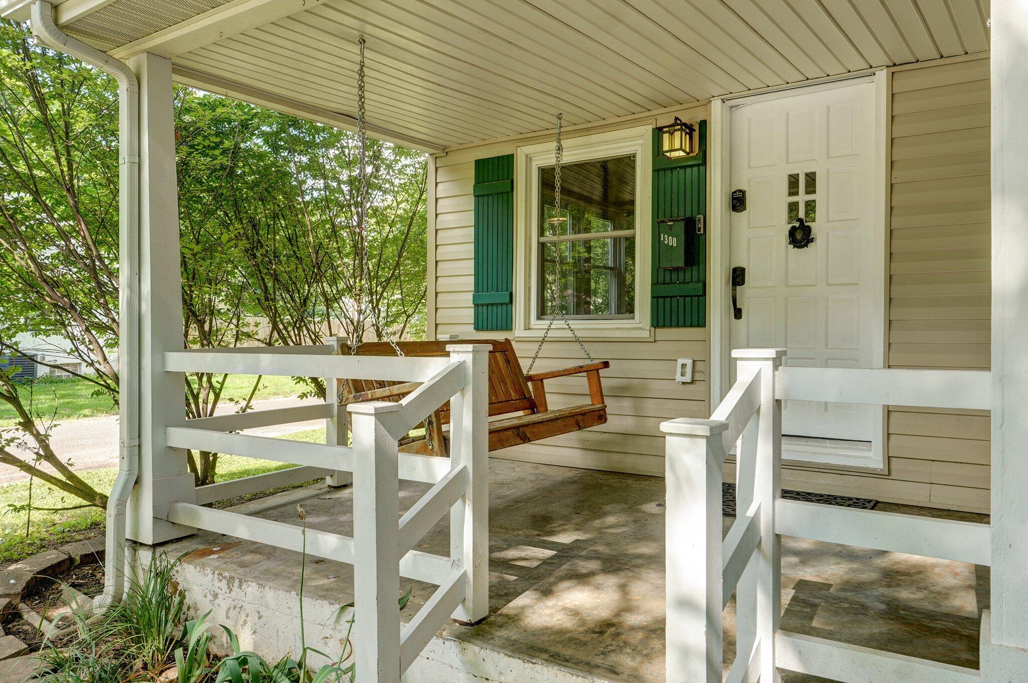 Photo 5 - Residential Lease for sale – 1300 S Pennsylvania Avenue  Springfield, MO
