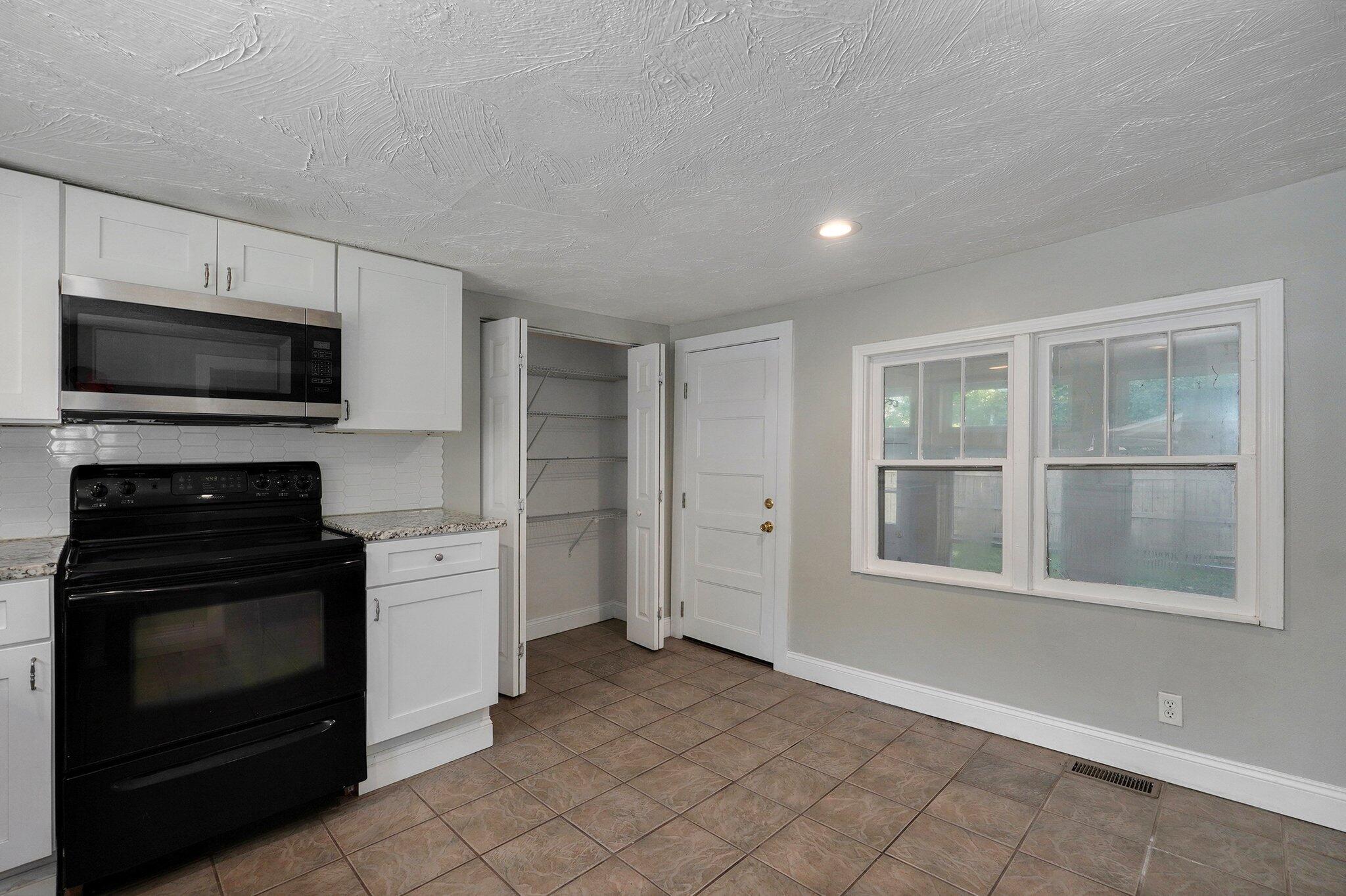 Photo 19 - Residential Lease for sale – 1300 S Pennsylvania Avenue  Springfield, MO
