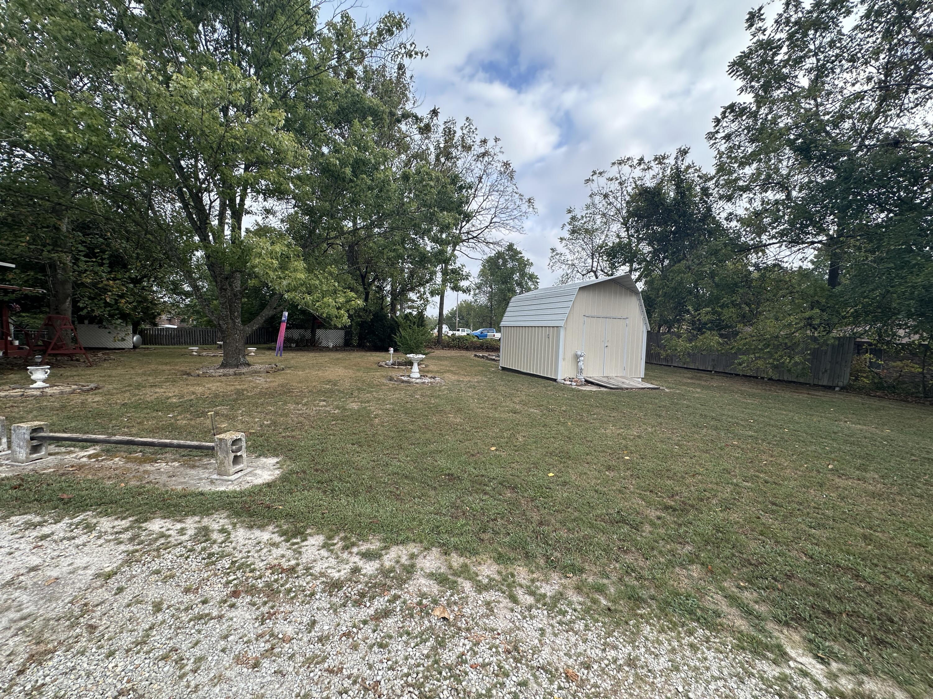 Photo 40 - Commercial Sale for sale – 613 W 3rd Street  Mountain Grove, MO