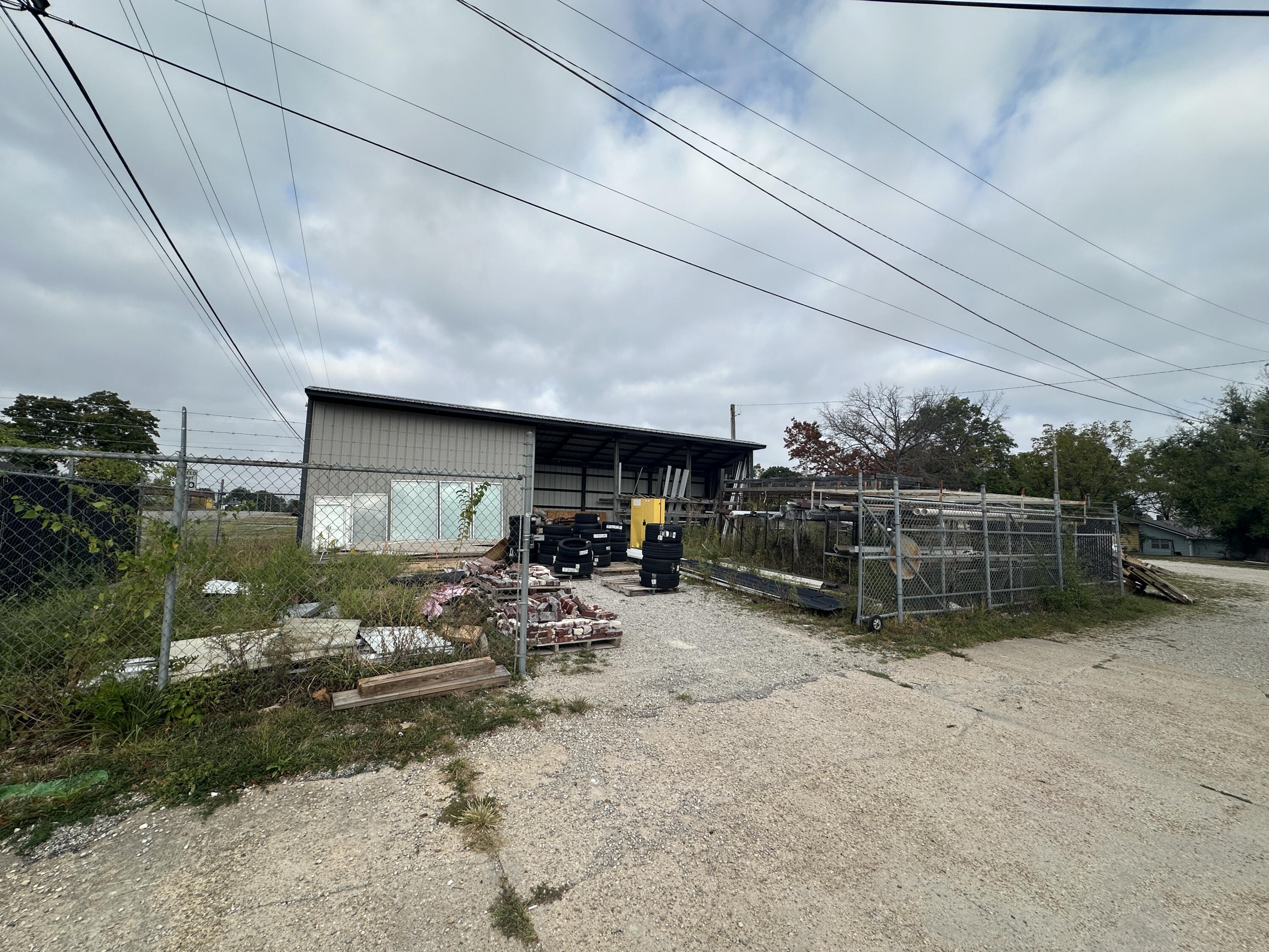 Photo 32 - Commercial Sale for sale – 613 W 3rd Street  Mountain Grove, MO
