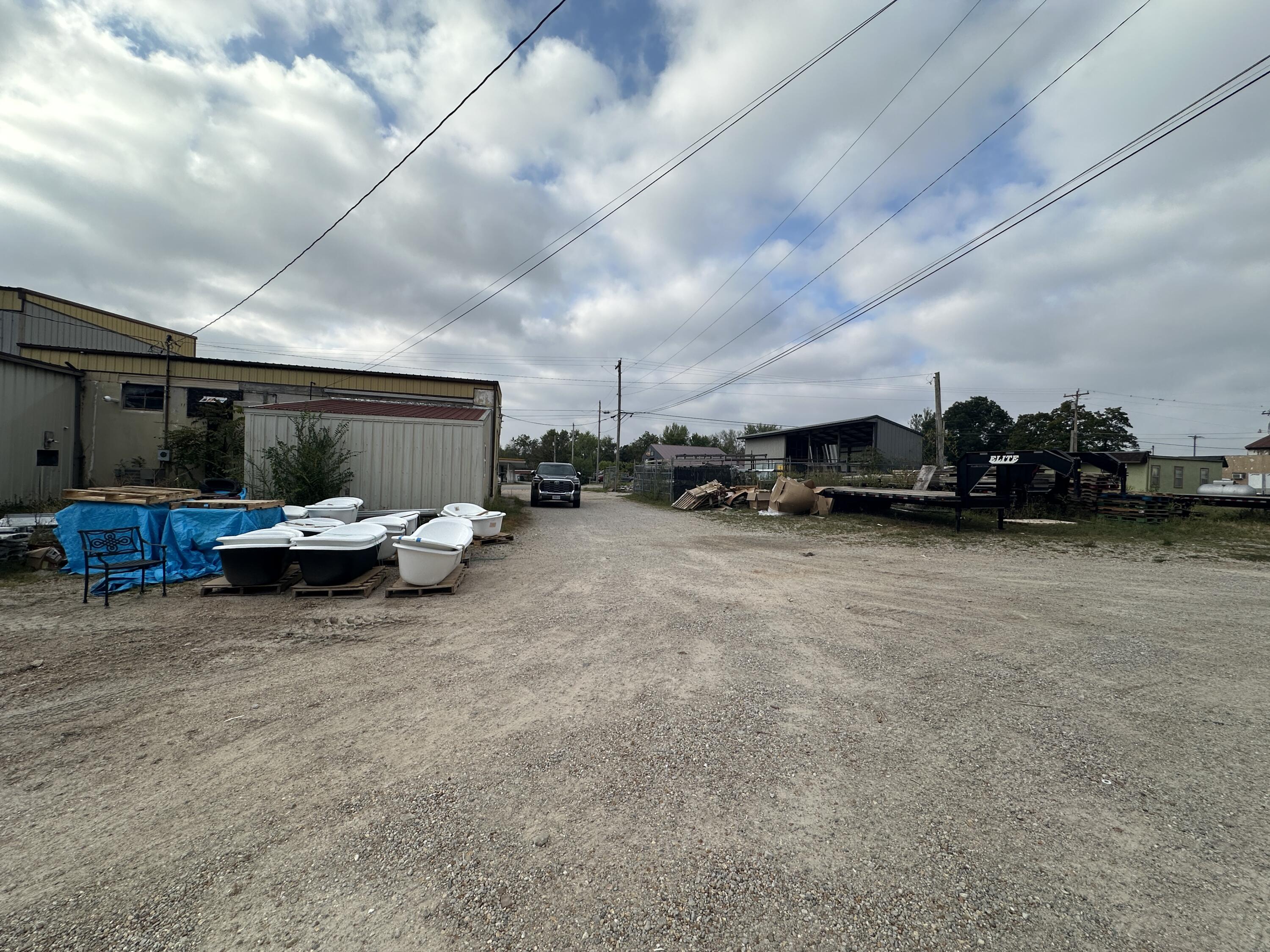Photo 35 - Commercial Sale for sale – 613 W 3rd Street  Mountain Grove, MO
