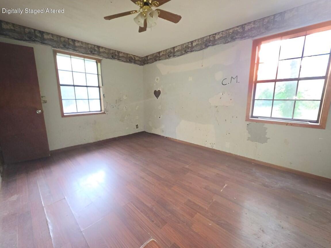 Photo 17 - Residential for sale – 54  James Street  Hardy, AR