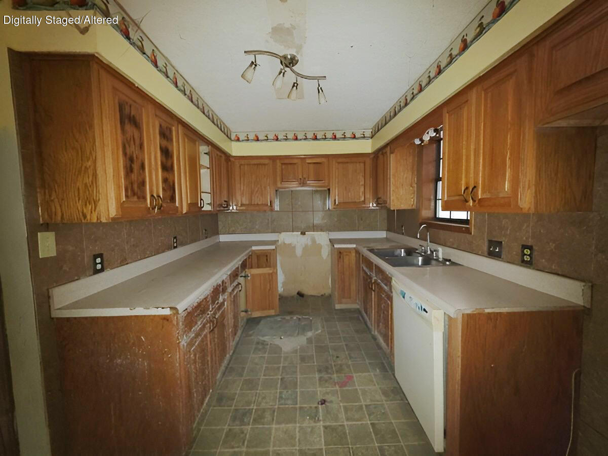 Photo 6 - Residential for sale – 54  James Street  Hardy, AR