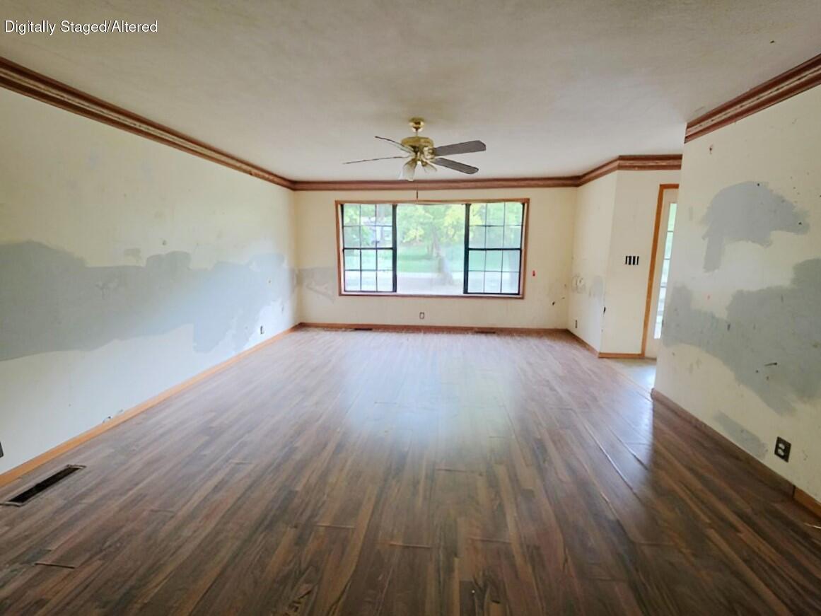 Photo 4 - Residential for sale – 54  James Street  Hardy, AR