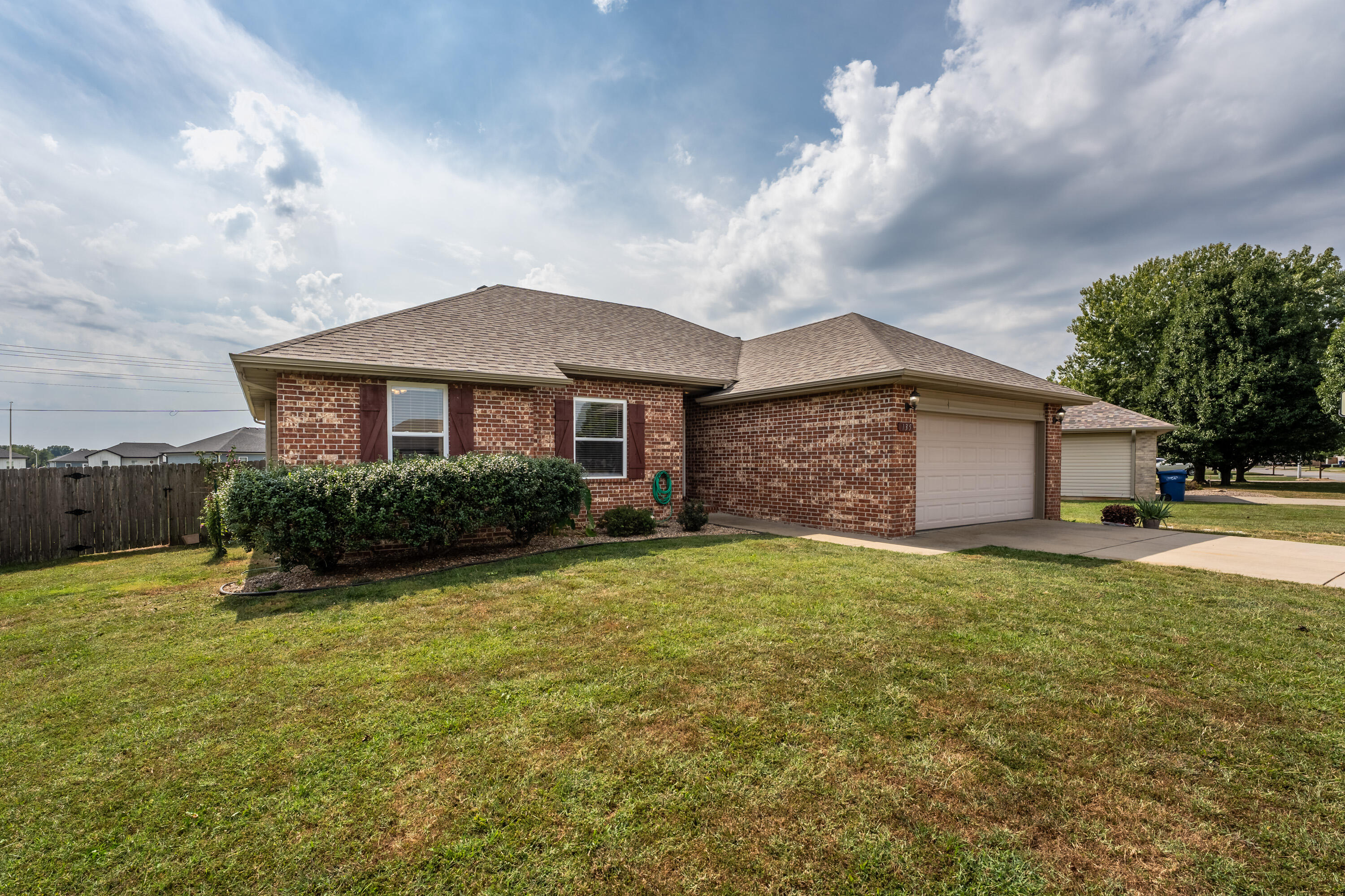 Photo 4 - Residential for sale – 135  Pinyon Avenue  Rogersville, MO