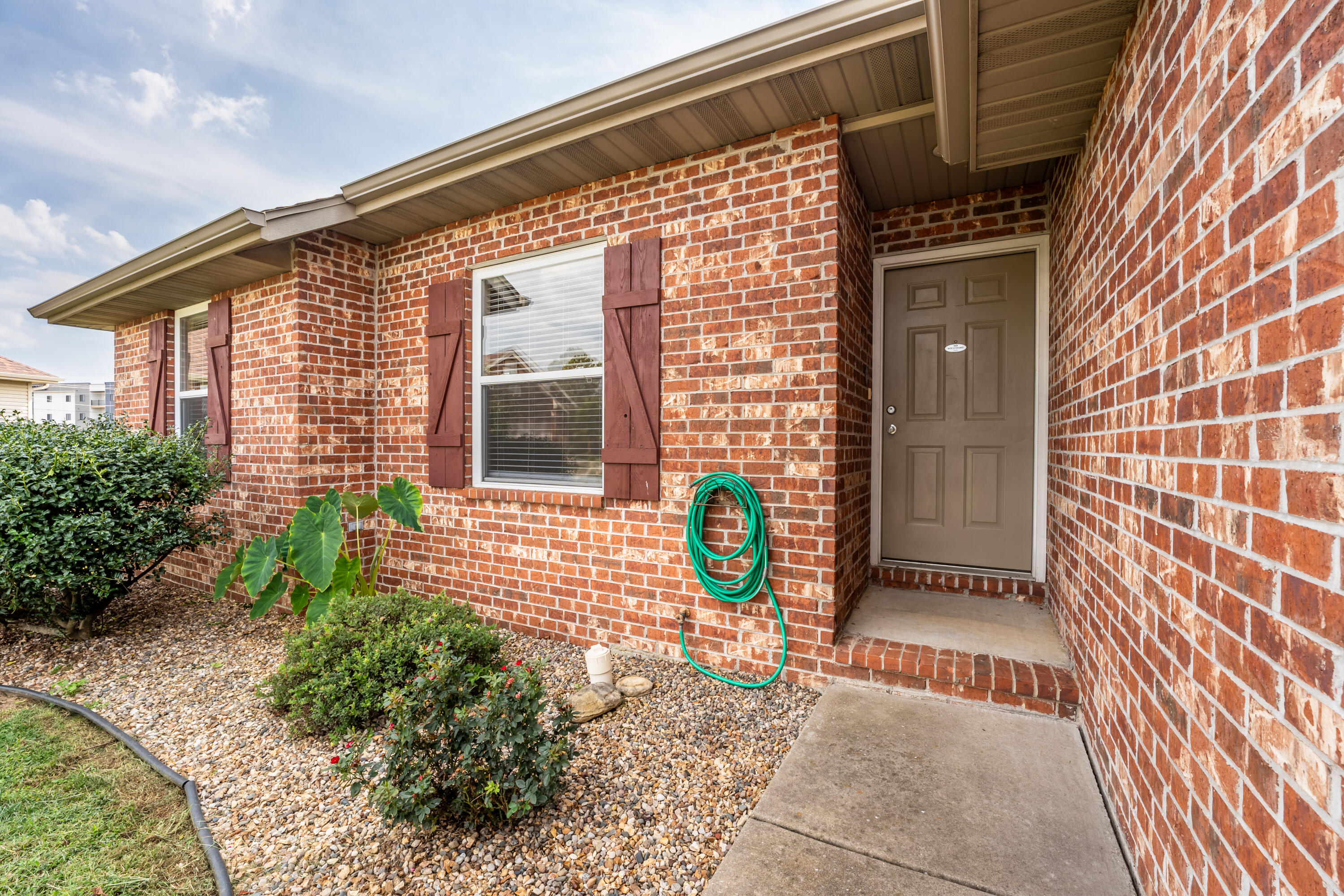 Photo 5 - Residential for sale – 135  Pinyon Avenue  Rogersville, MO