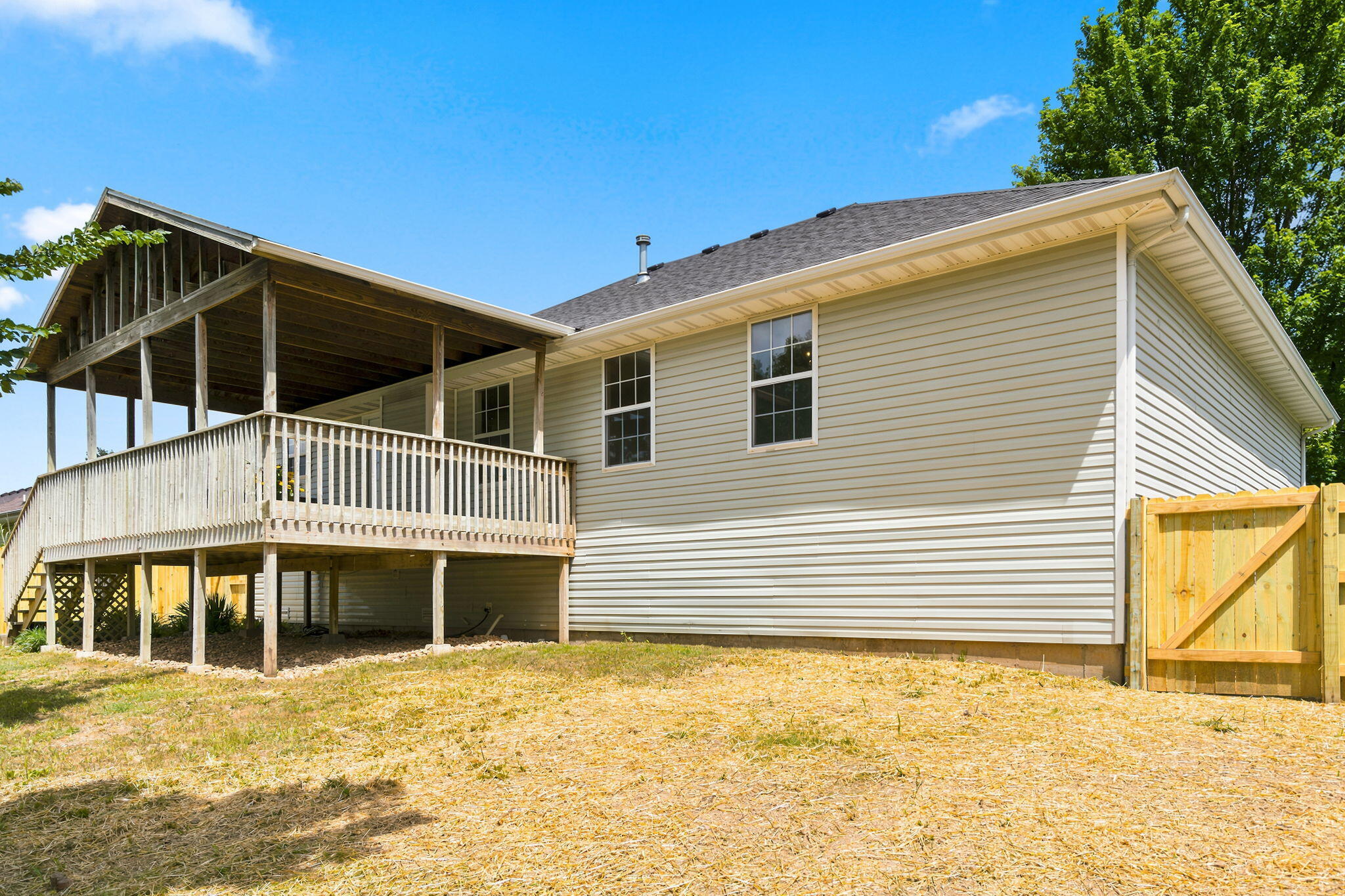 Photo 37 - Residential for sale – 203  Penzance Street  Monett, MO