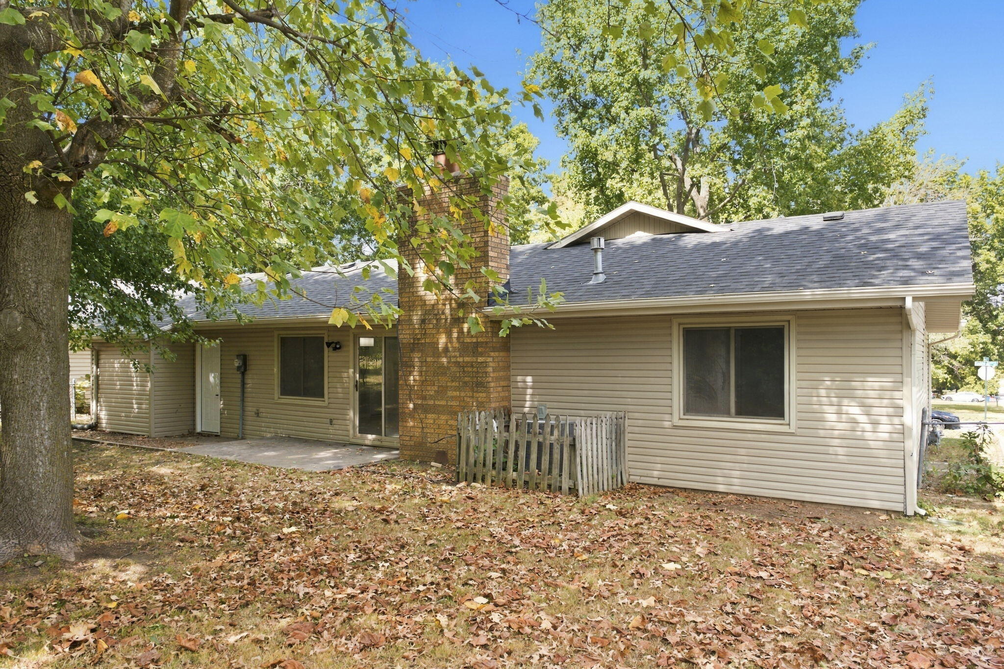 Photo 22 - Residential for sale – 3046 W Countryside Drive  Springfield, MO