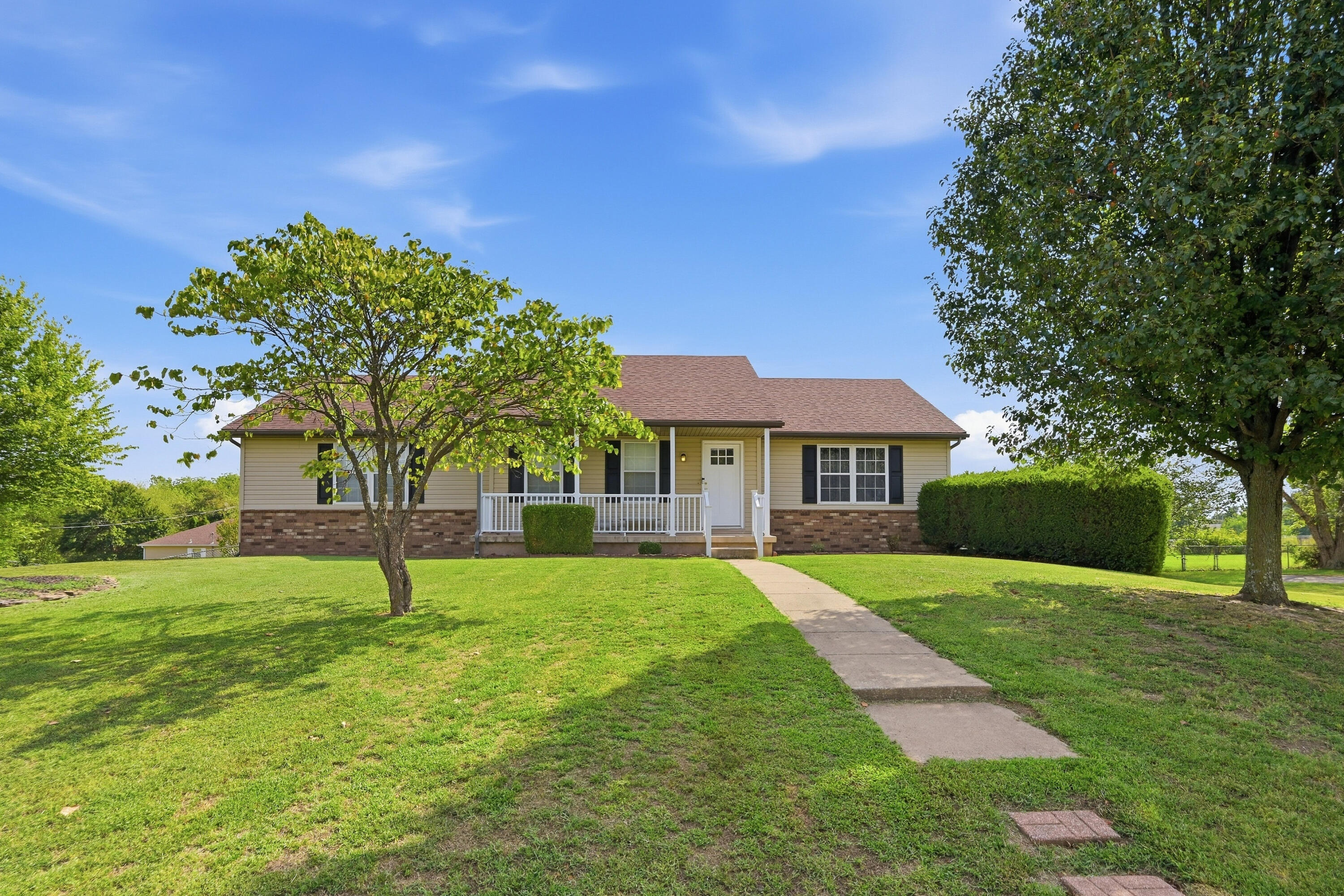 Photo 32 - Residential for sale – 1421  Van Winkle Street  Joplin, MO