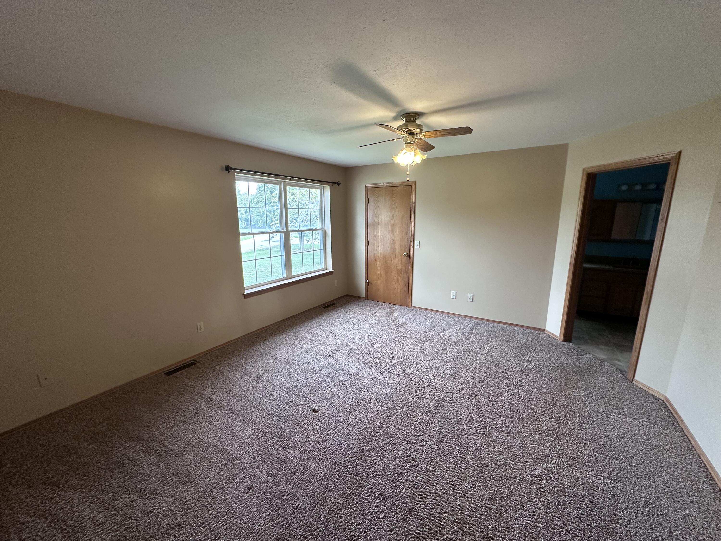 Photo 7 - Residential for sale – 1421  Van Winkle Street  Joplin, MO