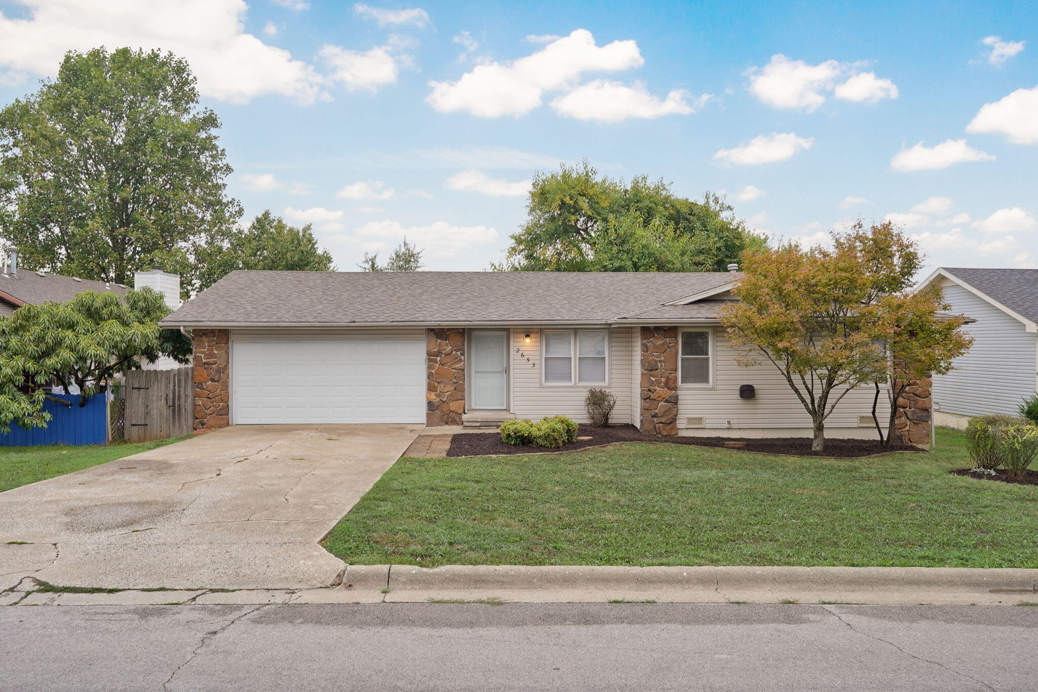 Residential for sale – 2653 W Blackburn Drive  Springfield, MO