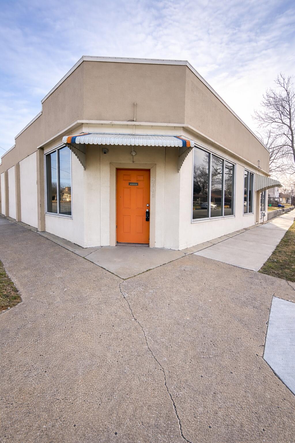 Photo 5 - Residential Income for sale – 2001 S Empire Avenue  Joplin, MO