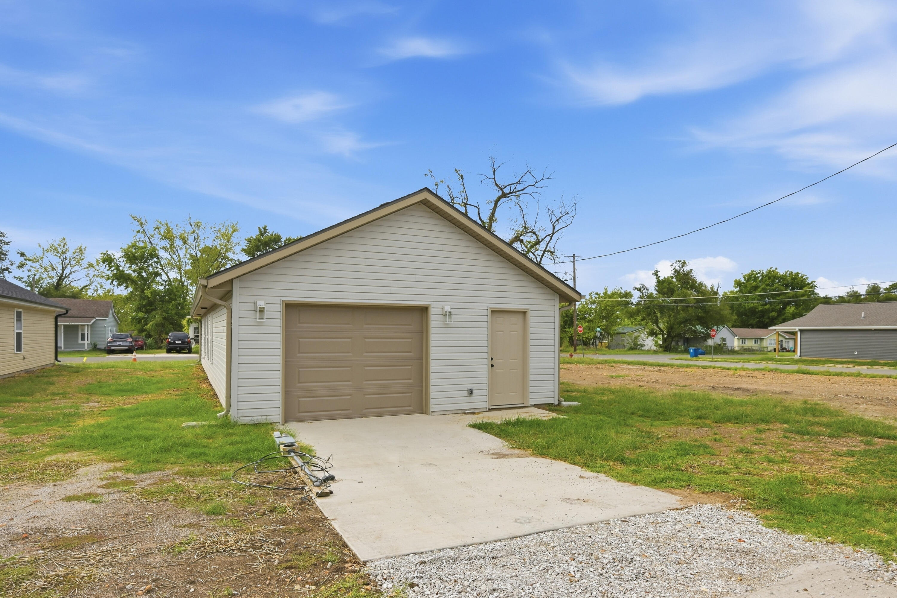 Photo 40 - Residential for sale – 318 W Daugherty Street  Carterville, MO