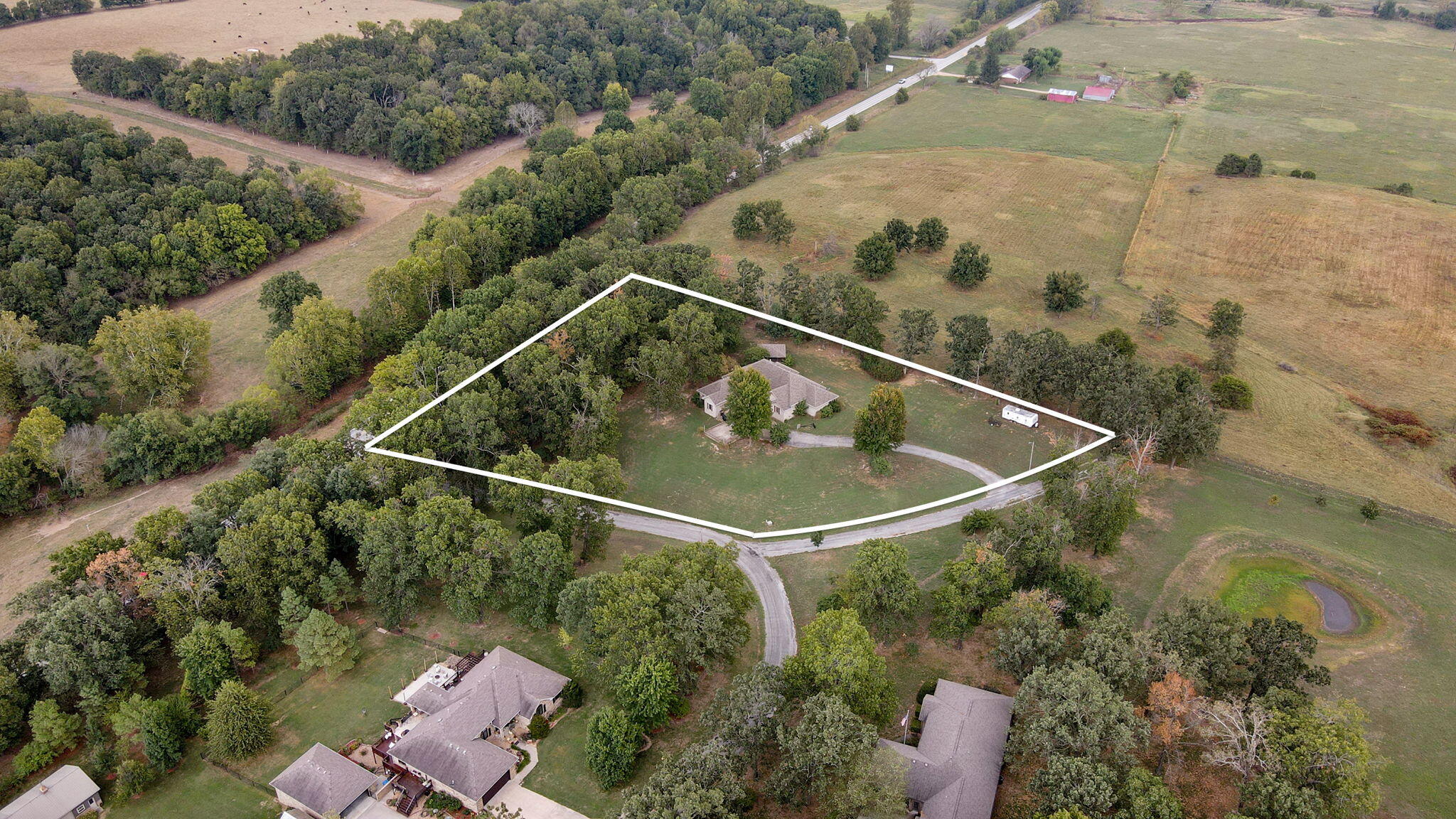 Photo 3 - Residential for sale – 15169  Lawrence 2154   Mt Vernon, MO