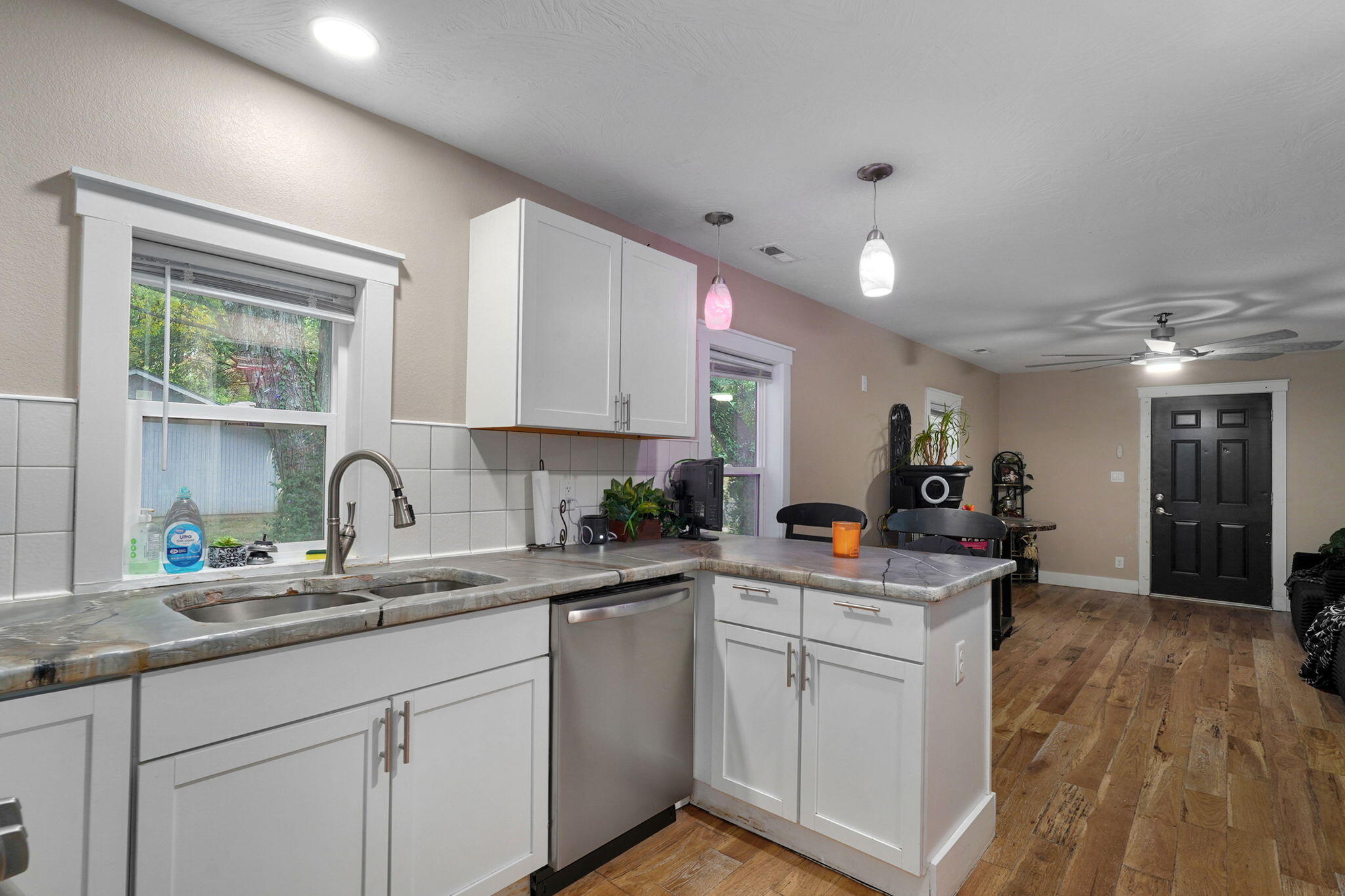 Photo 6 - Commercial Sale for sale – 212 S Lafontaine Avenue  Springfield, MO