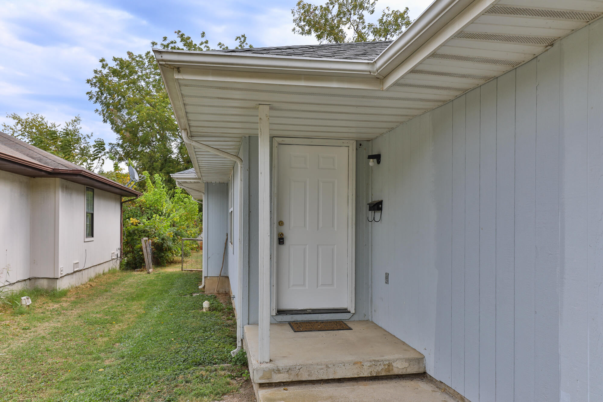 Photo 4 - Residential for sale – 1824 N Golden Avenue  Springfield, MO