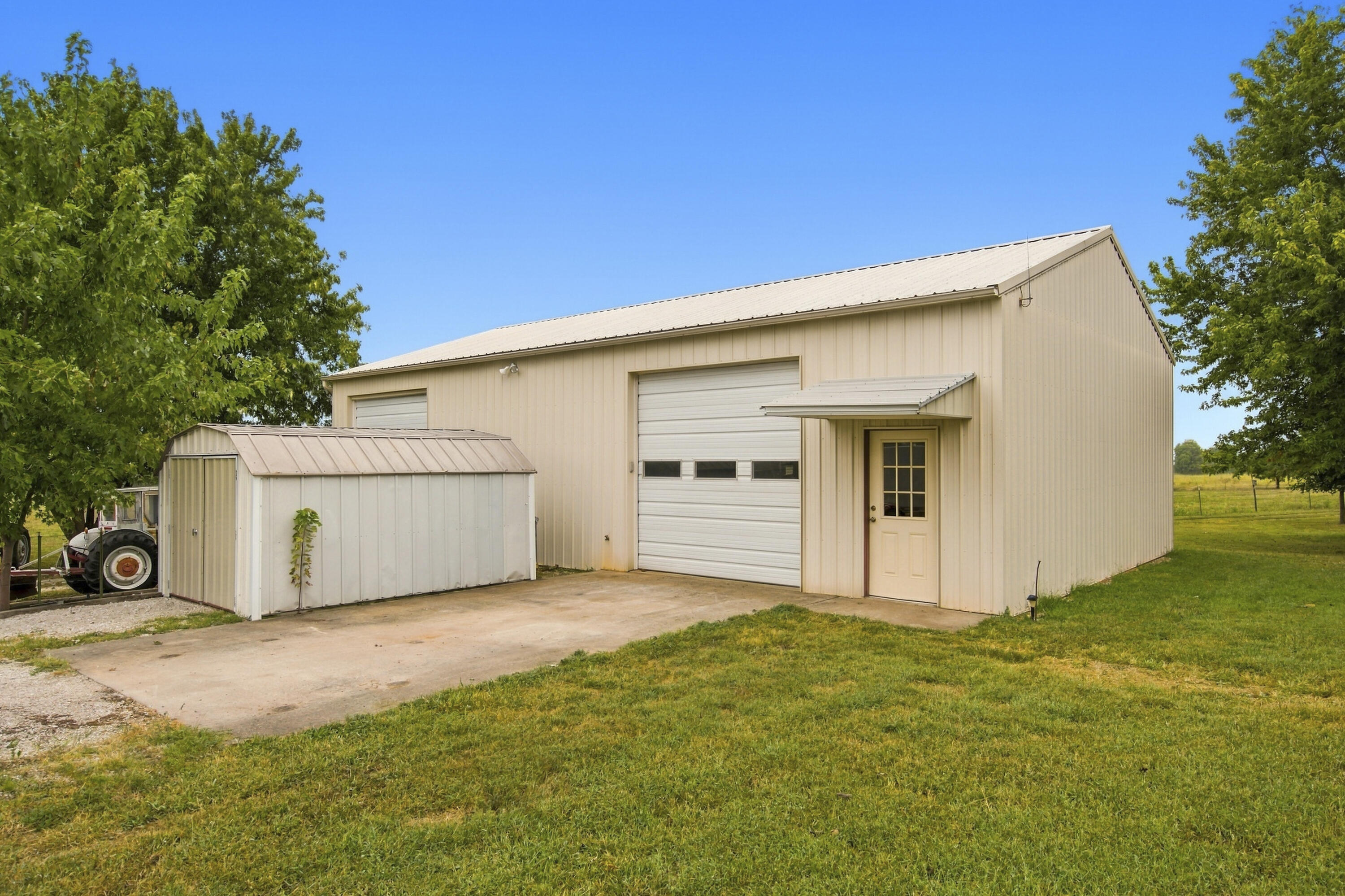 Photo 3 - Residential for sale – 5109 S 163rd Road  Bolivar, MO