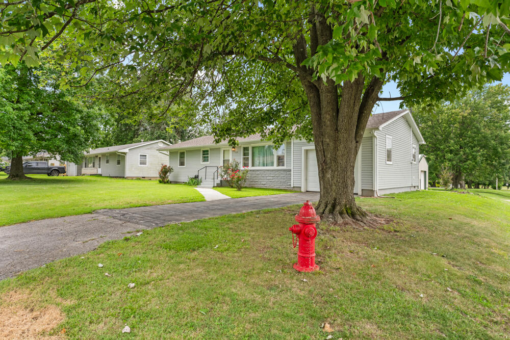 Photo 4 - Residential for sale – 115 N Westview Drive  Marionville, MO
