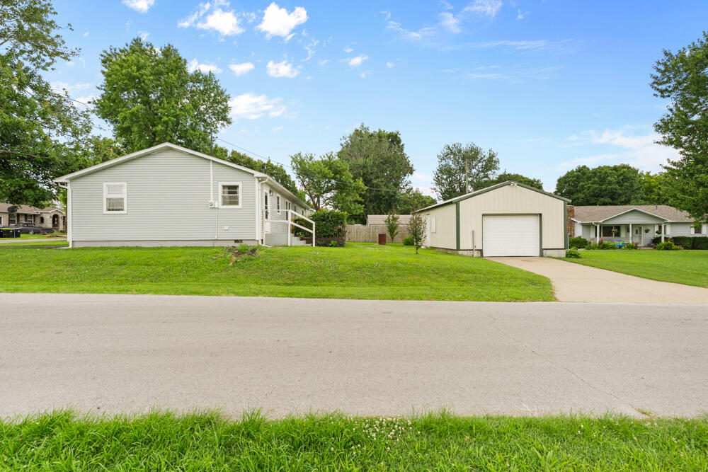 Photo 25 - Residential for sale – 115 N Westview Drive  Marionville, MO