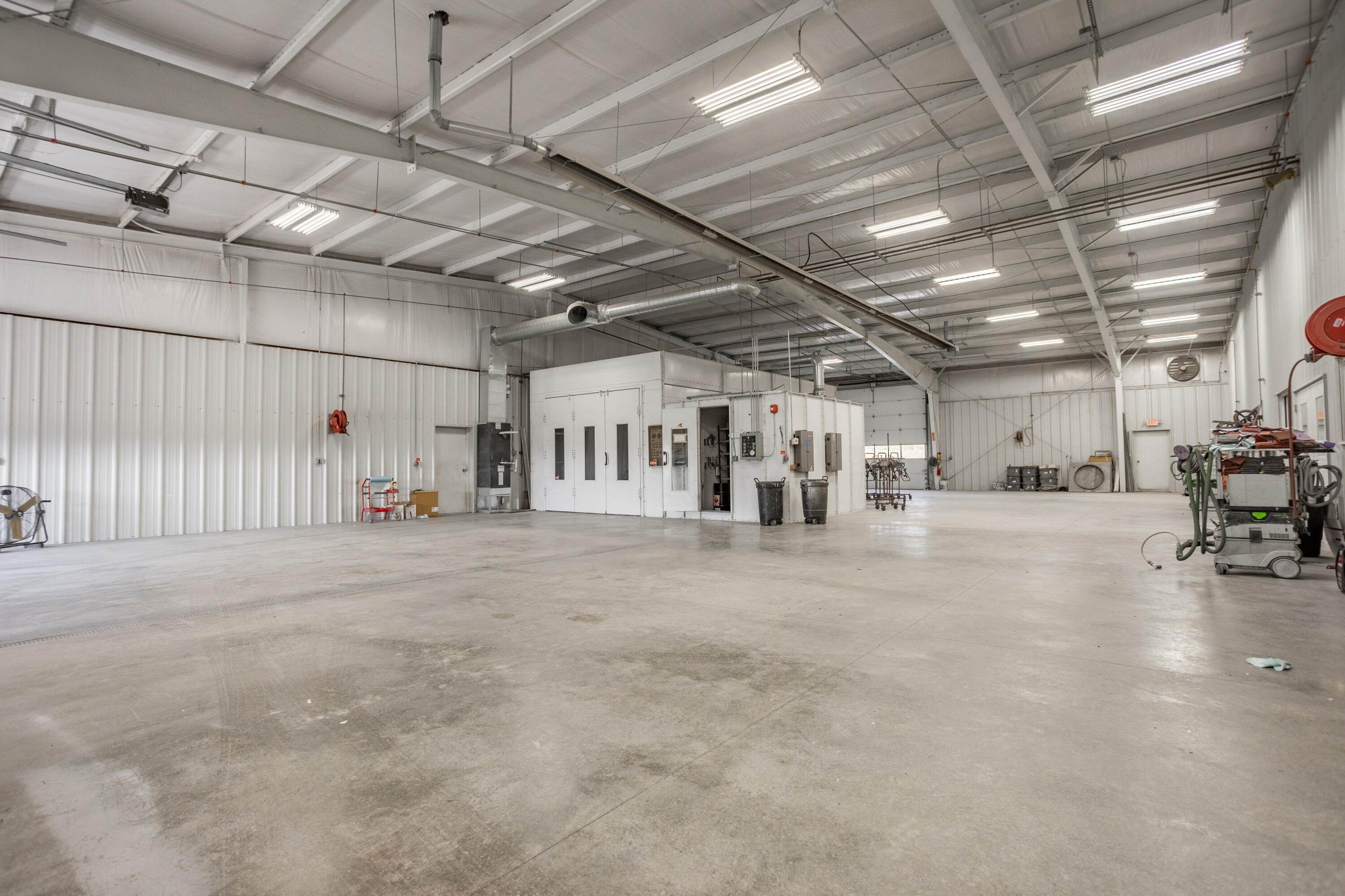 Photo 4 - Commercial Lease for sale – 1631  Old Airport   West Plains, MO