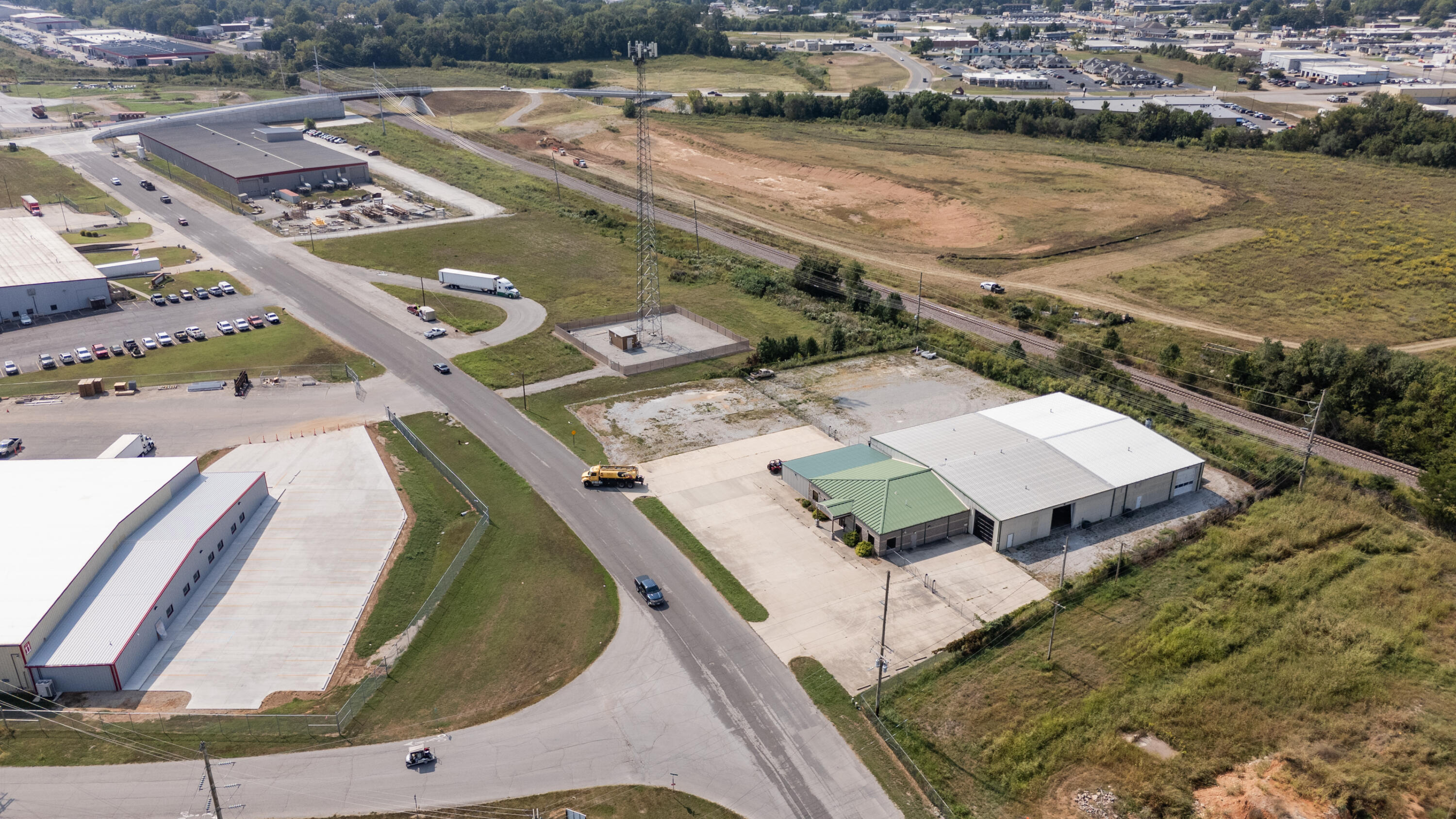 Photo 5 - Commercial Lease for sale – 1631  Old Airport   West Plains, MO