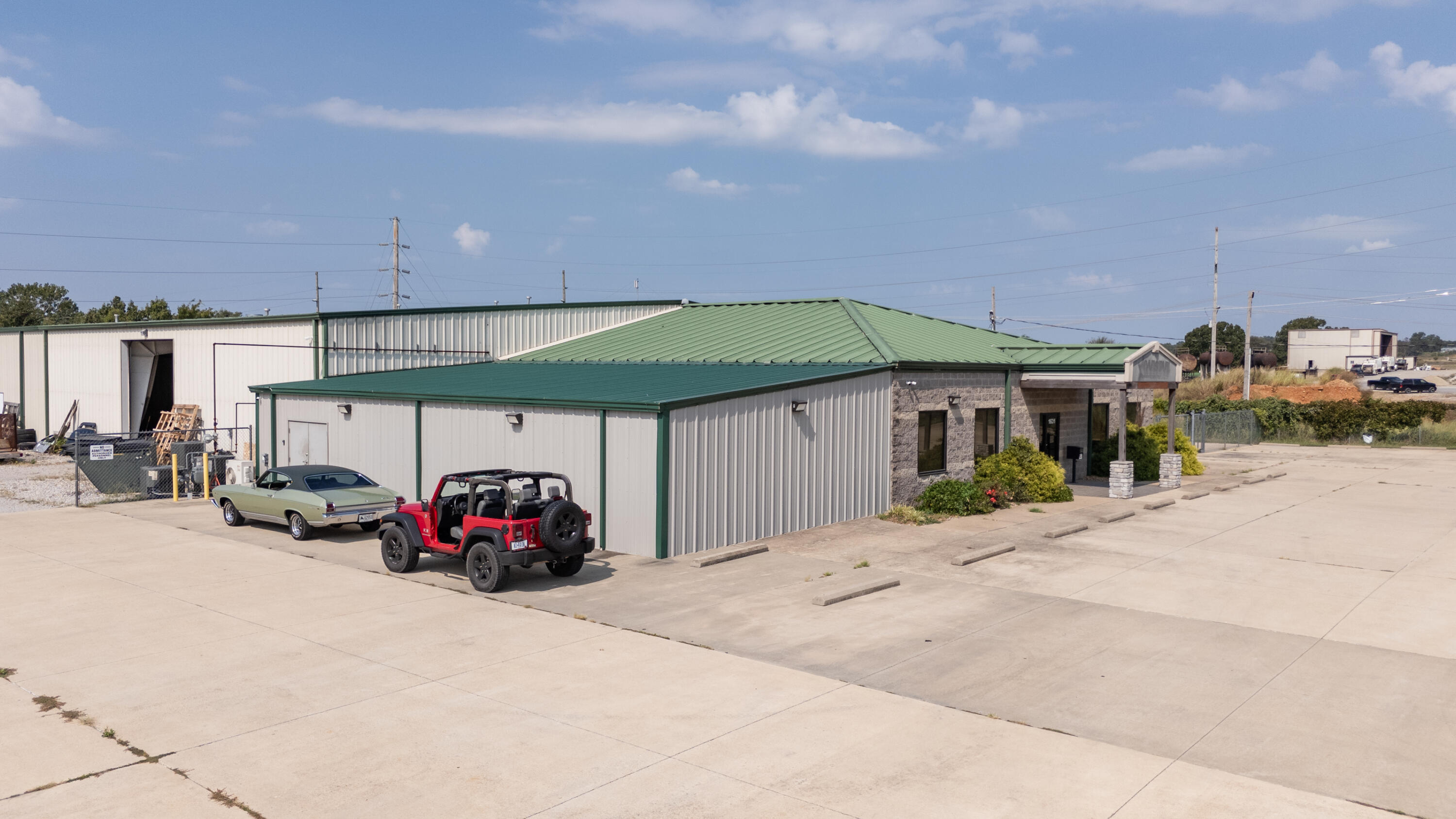 Photo 39 - Commercial Lease for sale – 1631  Old Airport   West Plains, MO