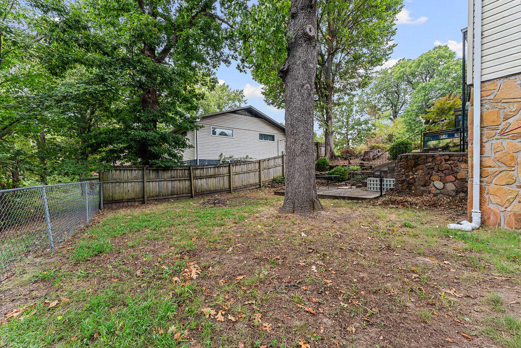 Photo 28 - Residential for sale – 101 W Grand Avenue  Neosho, MO