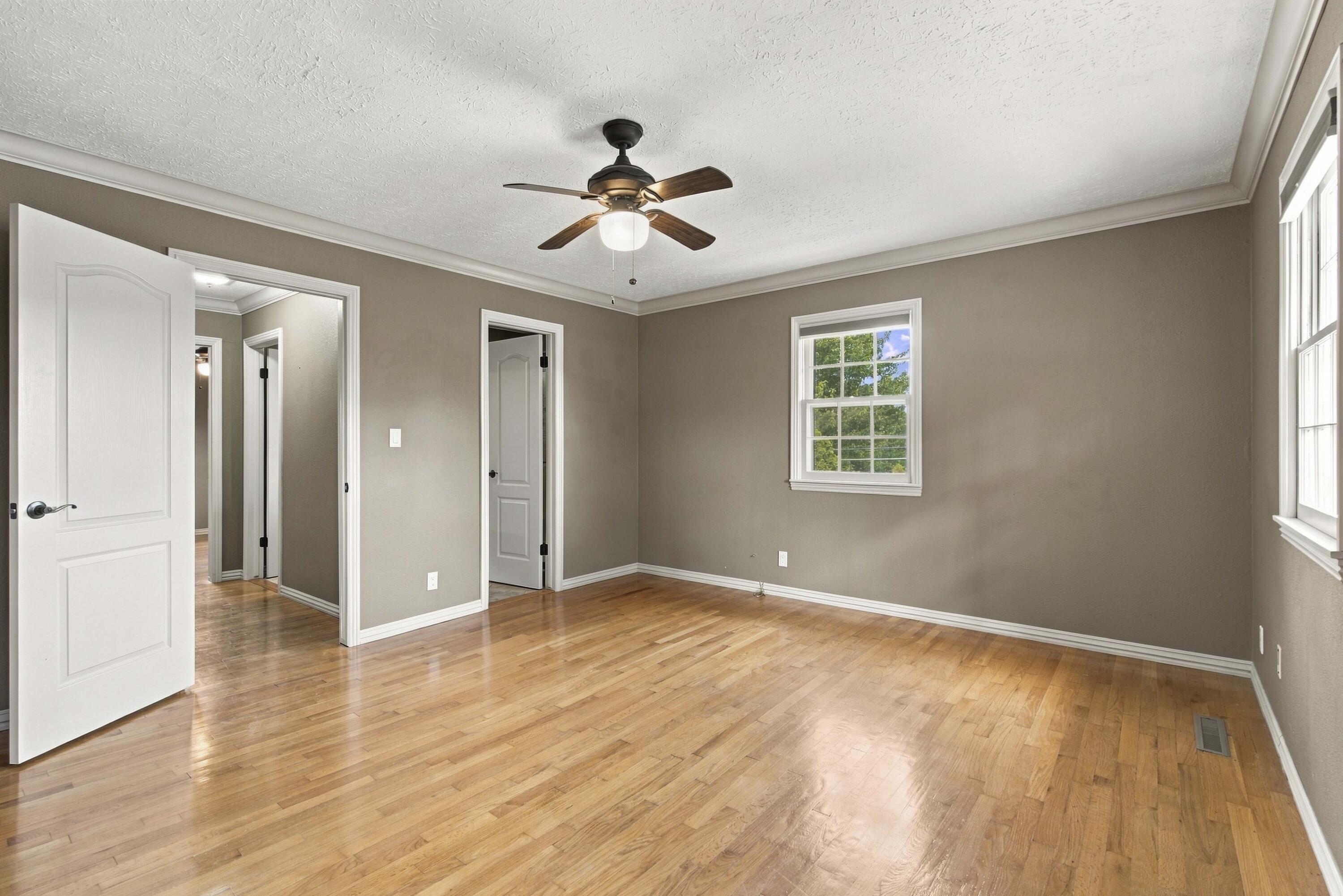 Photo 19 - Residential Income for sale – 1905 S Ventura   Springfield, MO