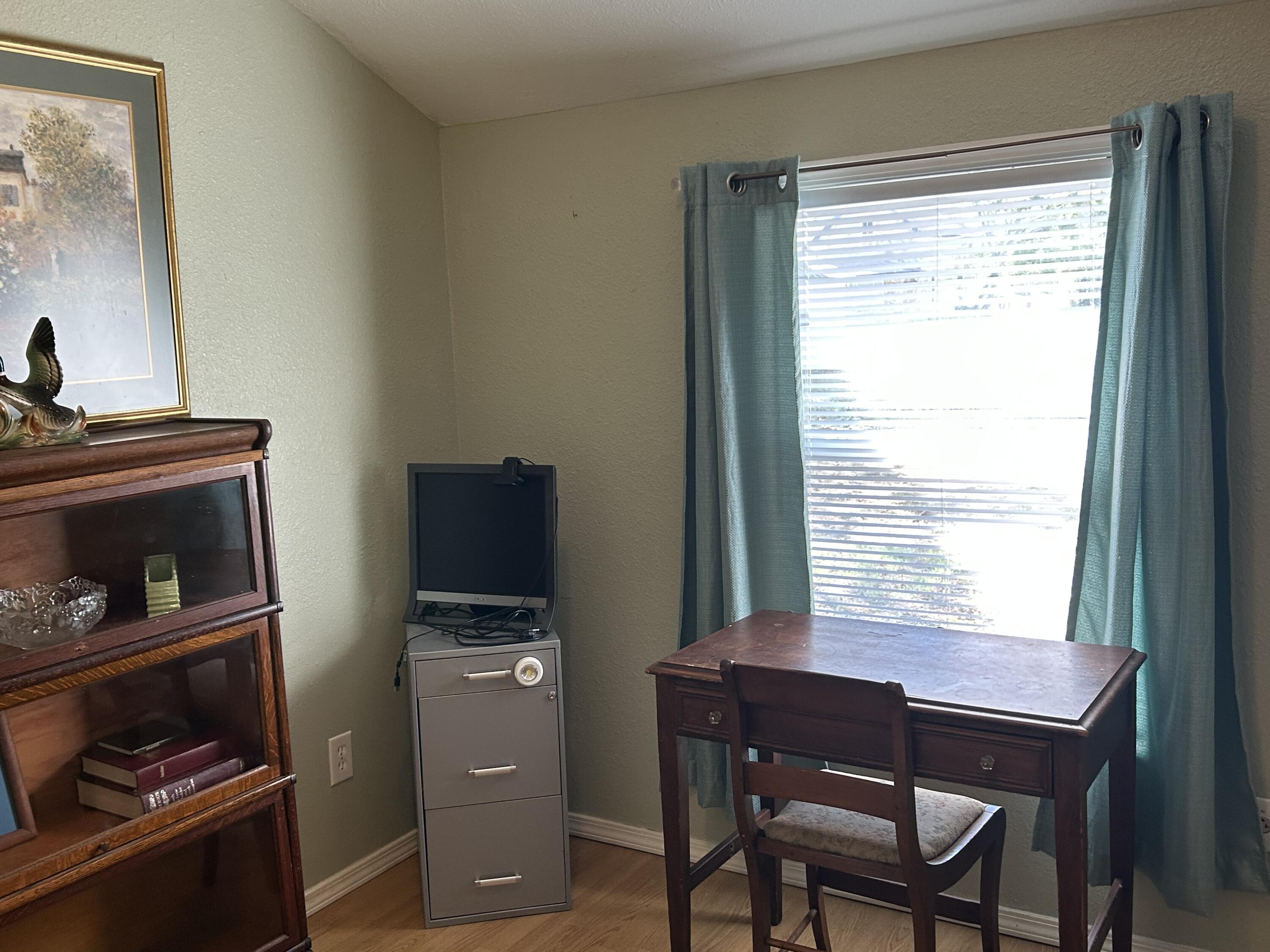 Photo 27 - Residential for sale – 102  Broadway Street  Exeter, MO
