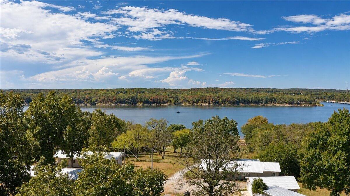 Photo 2 - Residential for sale – 26295  County Road 322   Pittsburg, MO