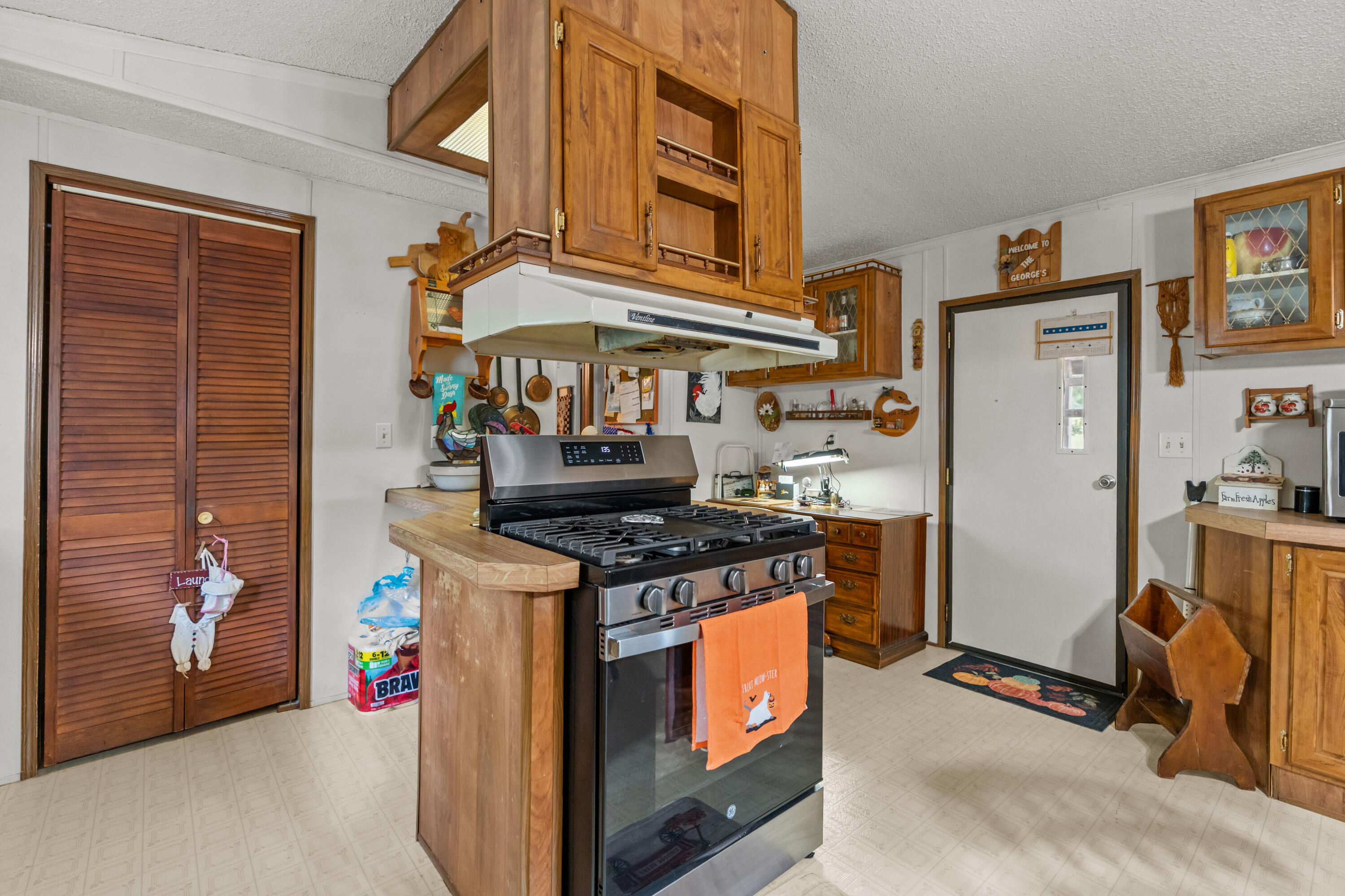 Photo 23 - Residential for sale – 2015  Aspen Road  Highlandville, MO