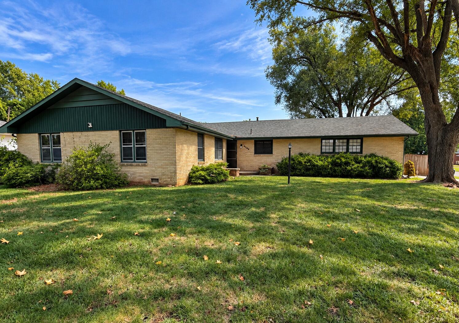 Photo 2 - Residential for sale – 4142 S Broadway   Springfield, MO