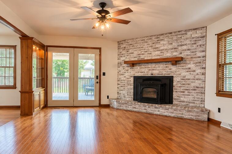 Photo 5 - Residential for sale – 4142 S Broadway   Springfield, MO