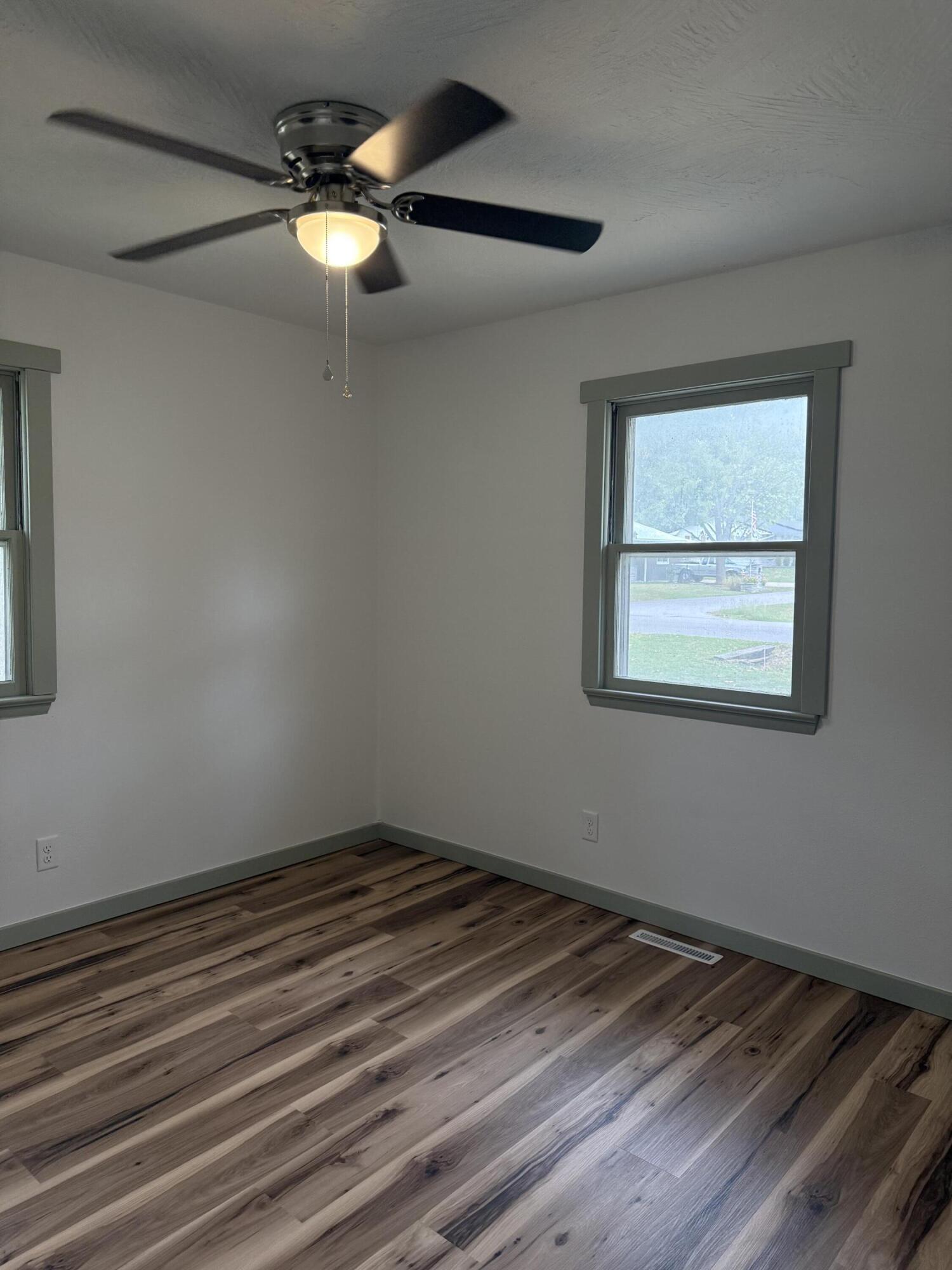 Photo 8 - Residential for sale – 307 S Western Street  Marionville, MO