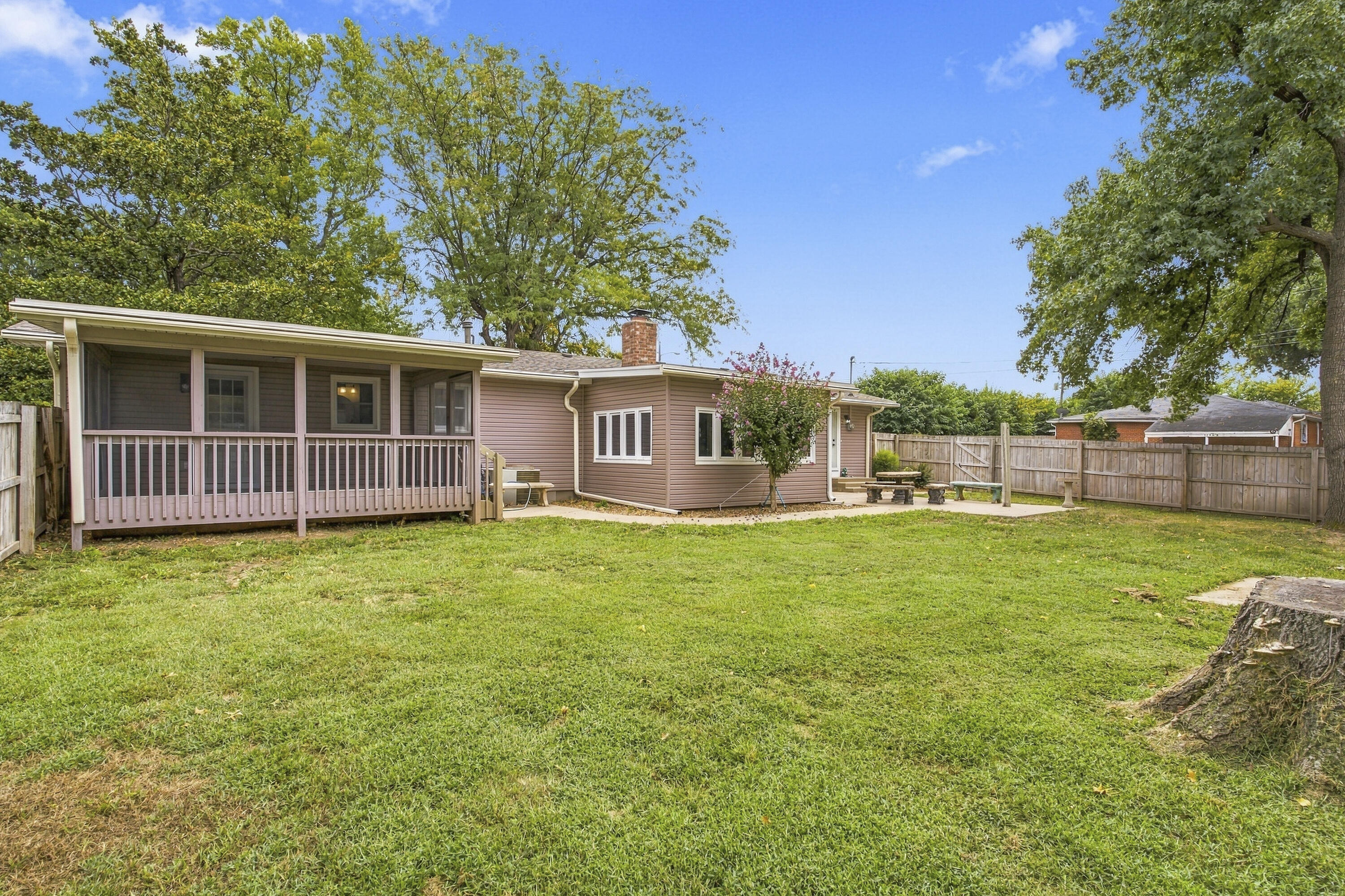 Photo 32 - Residential for sale – 1665 S Catalina   Springfield, MO