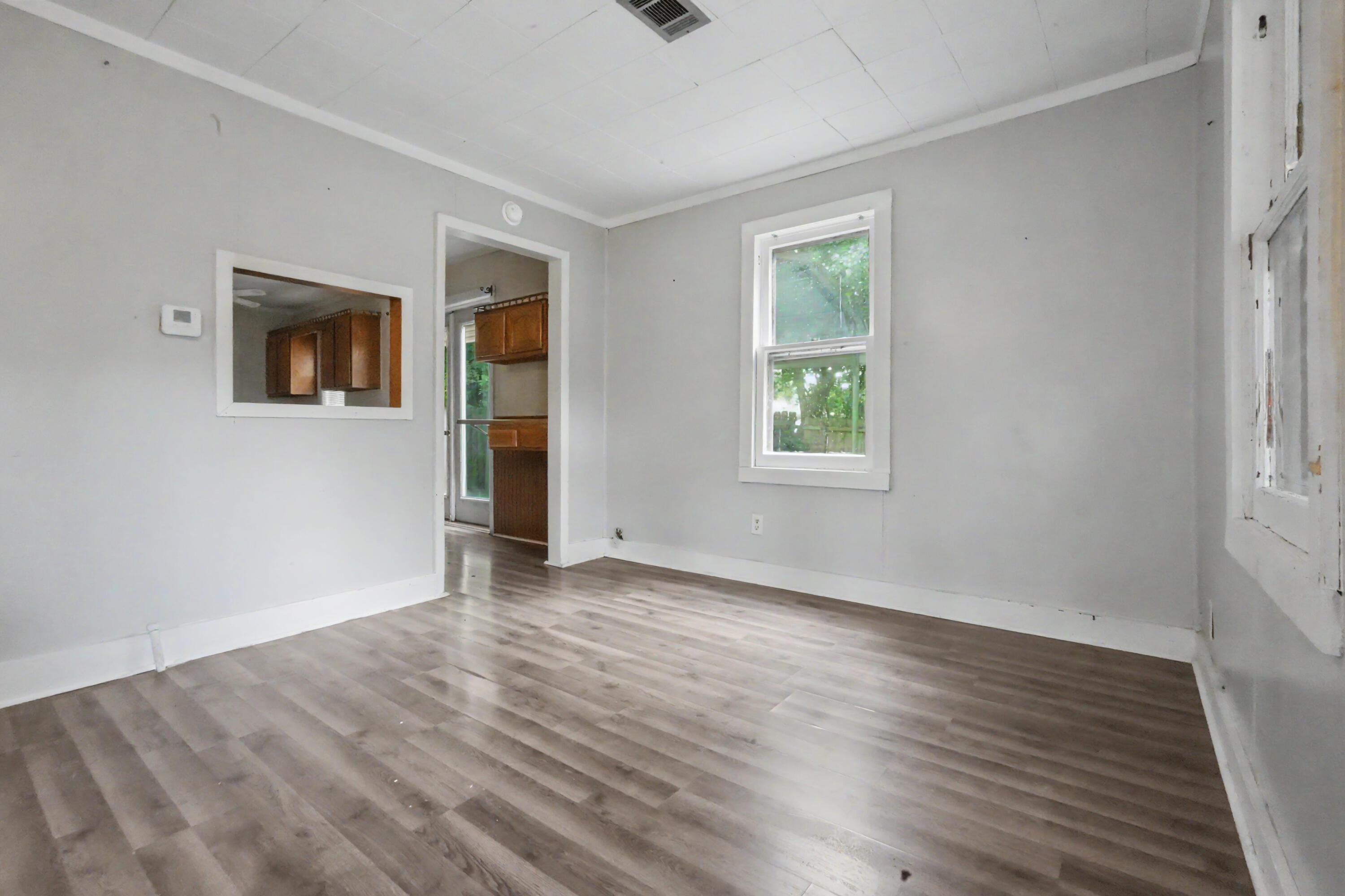 Photo 5 - Residential for sale – 2434 N Pickwick Avenue  Springfield, MO