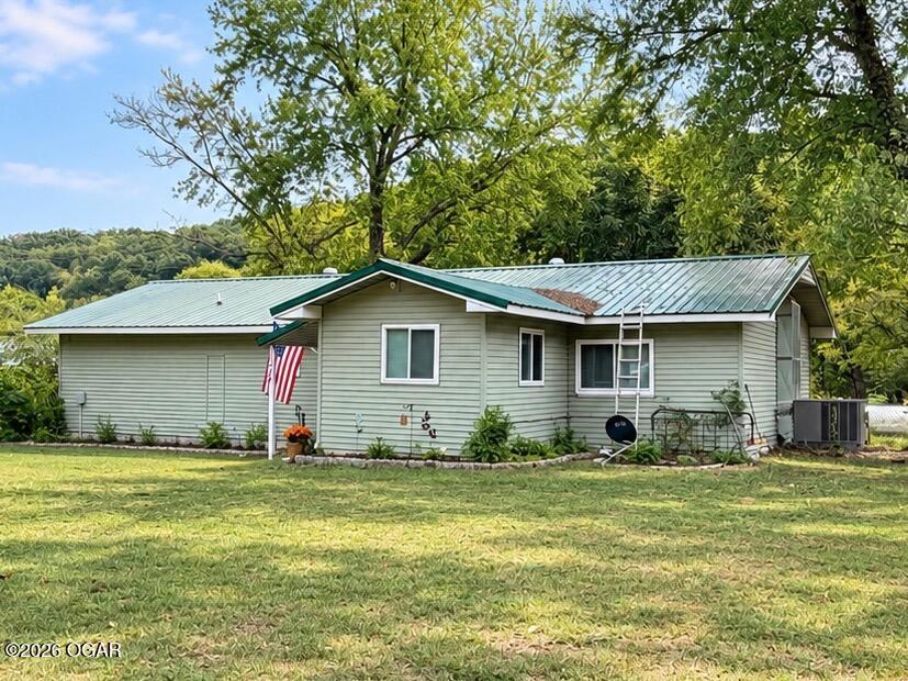 Photo 13 - Residential for sale – 1444  Bear Hollow Road  Pineville, MO