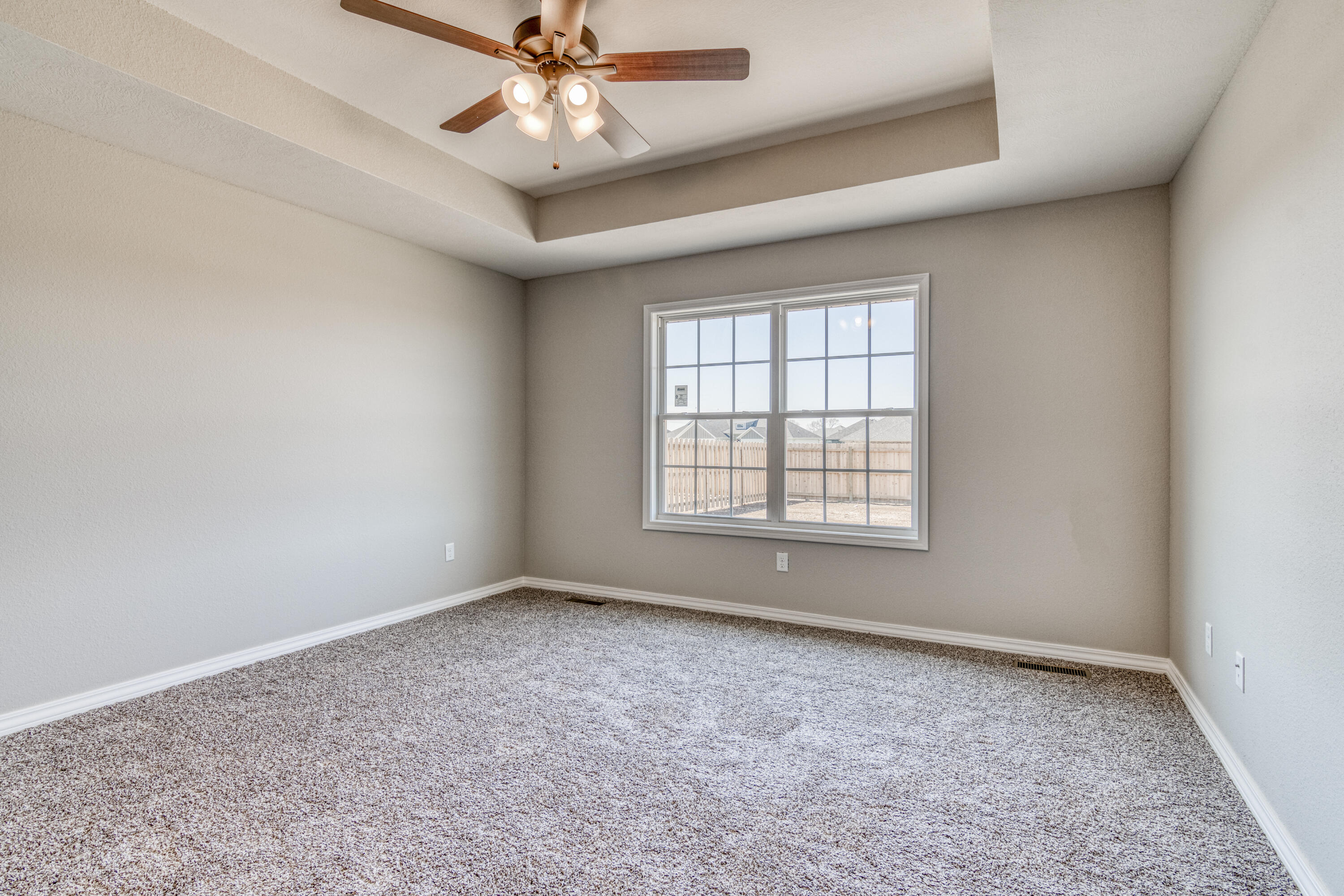 Photo 6 - Residential for sale – 1362 S Mahn   Springfield, MO