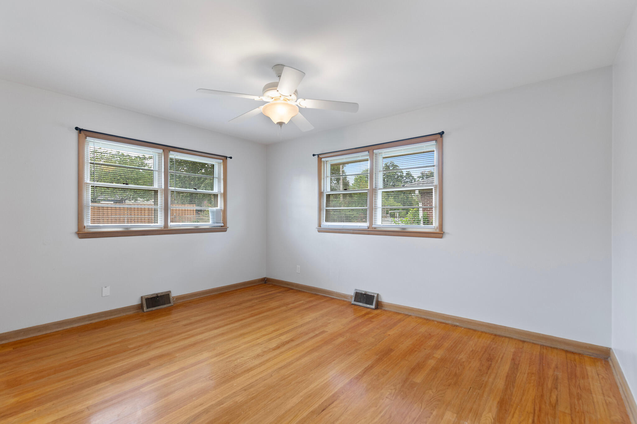 Photo 8 - Residential for sale – 3015  Missouri Avenue  Joplin, MO