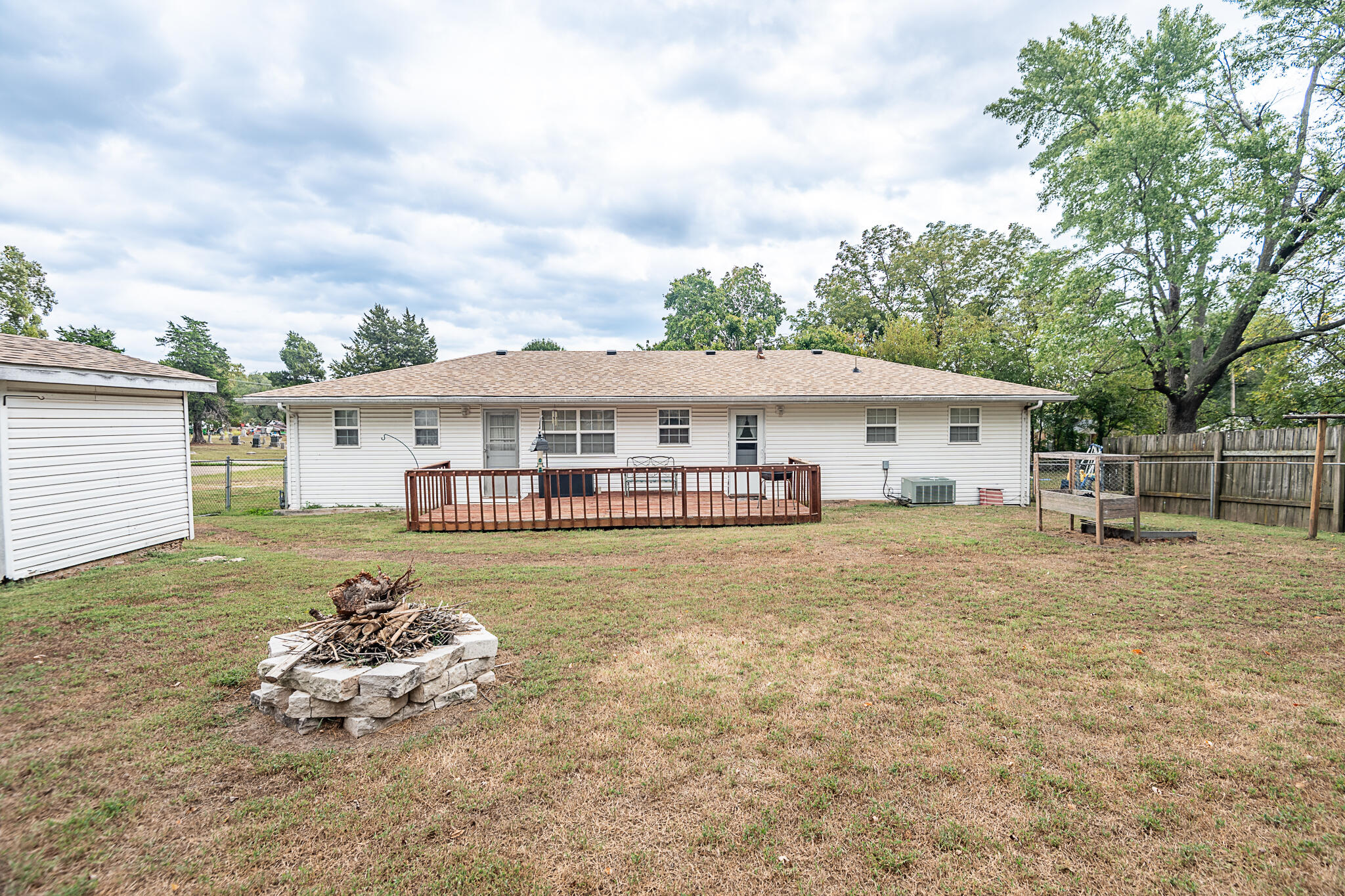 Photo 8 - Residential for sale – 111 S Elm Street  Walnut Grove, MO